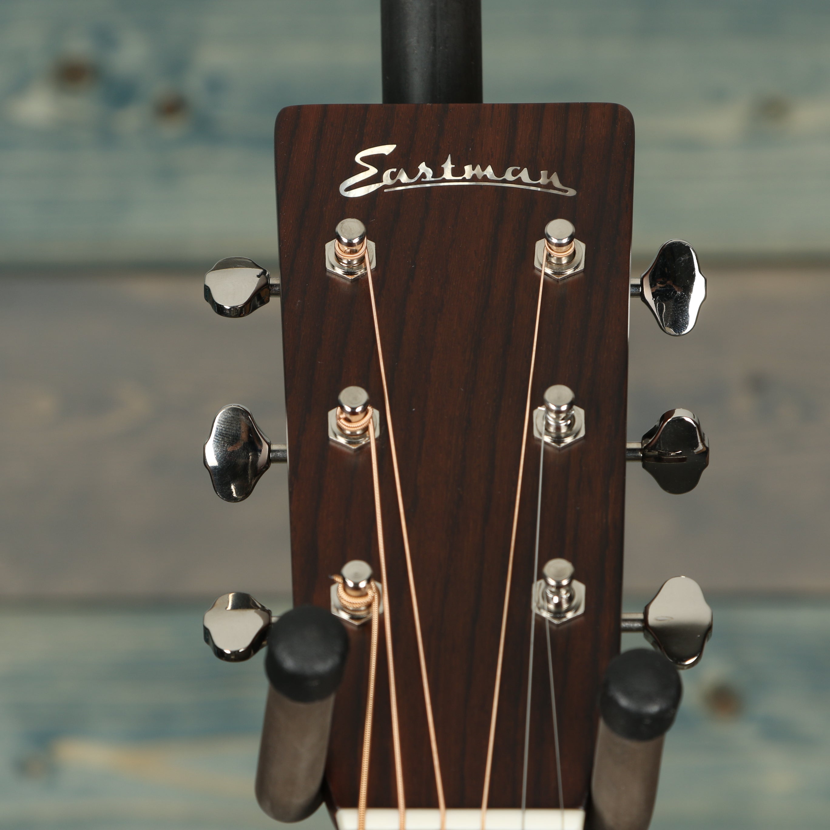 Eastman E20D-TC Acoustic Guitar - Natural Thermo Cure