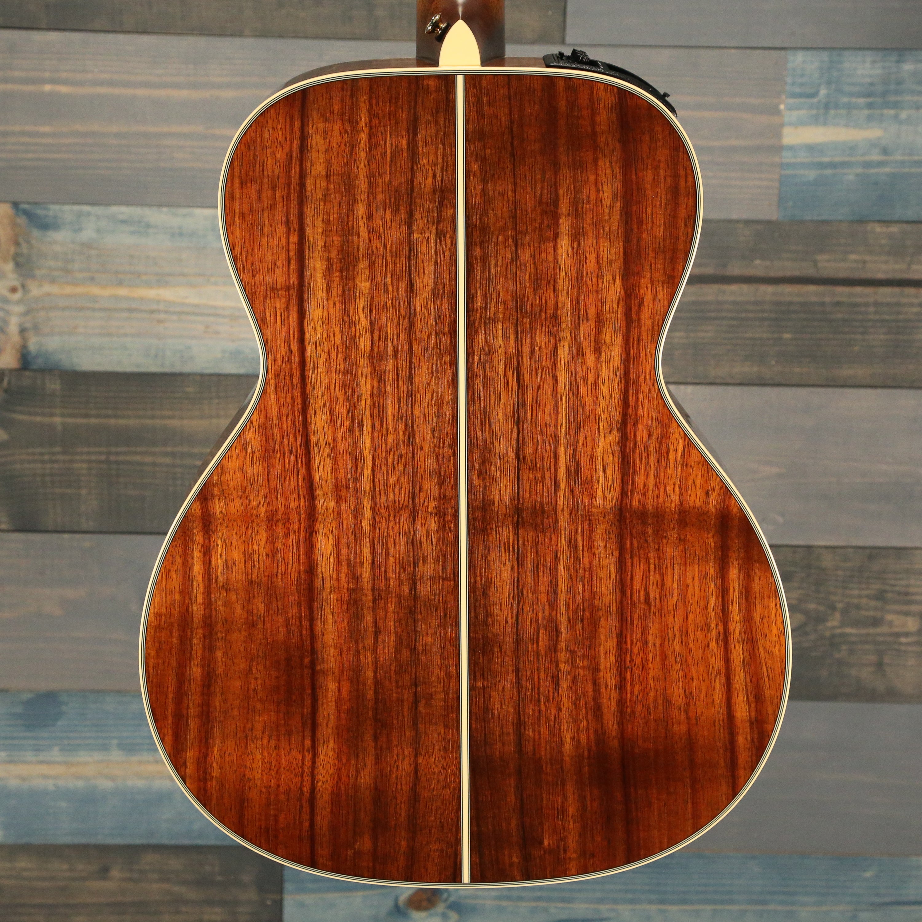 Takamine TF77-PT Legacy Series Acoustic Guitar Natural Gloss Finish