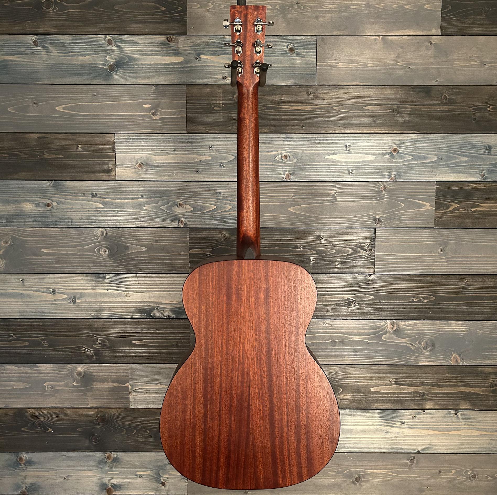 Eastman Guitars E1OM Natural Acoustic Guitar