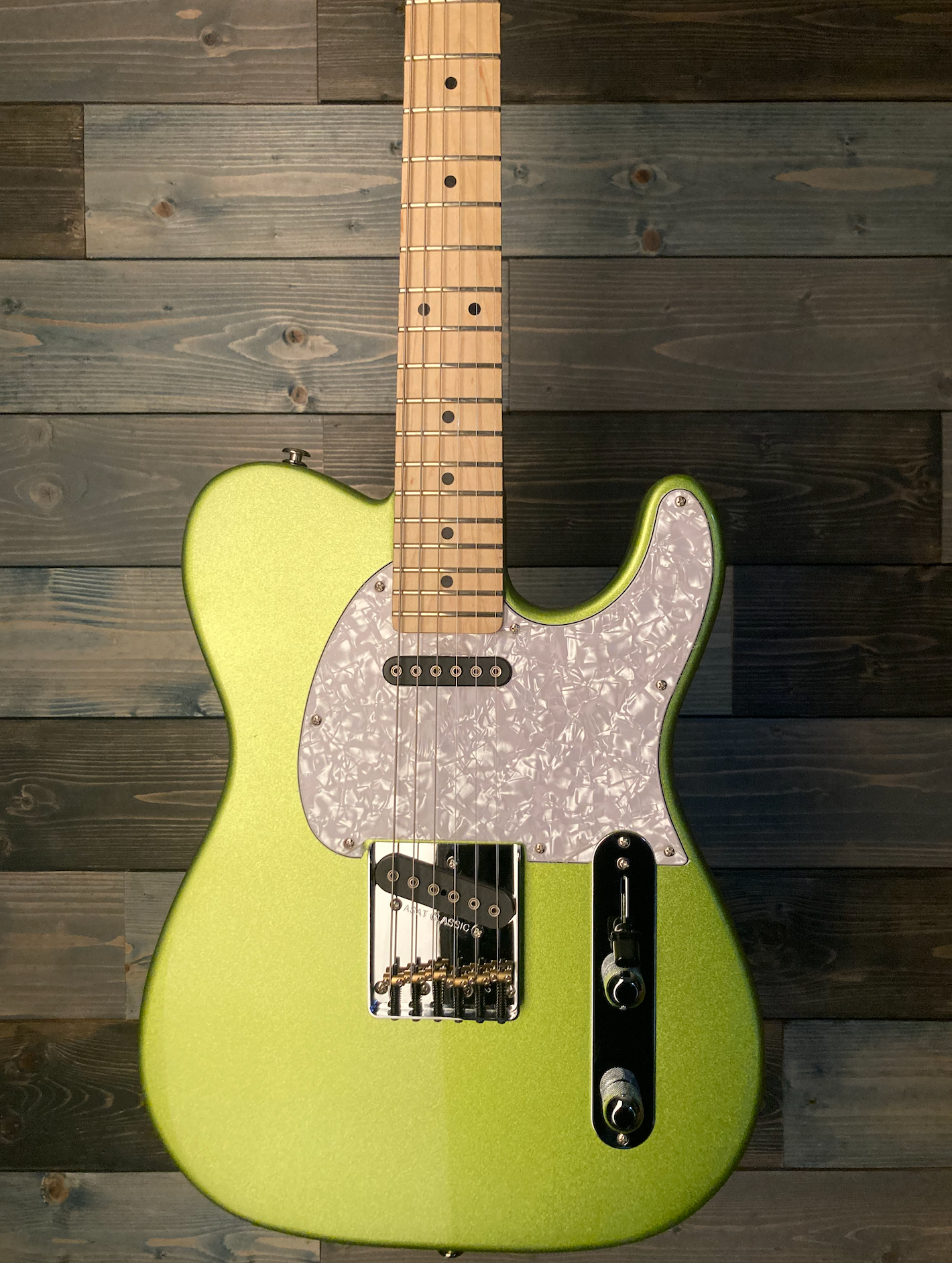 G&L ASAT Classic Custom Electric Guitar - Margarita Metallic