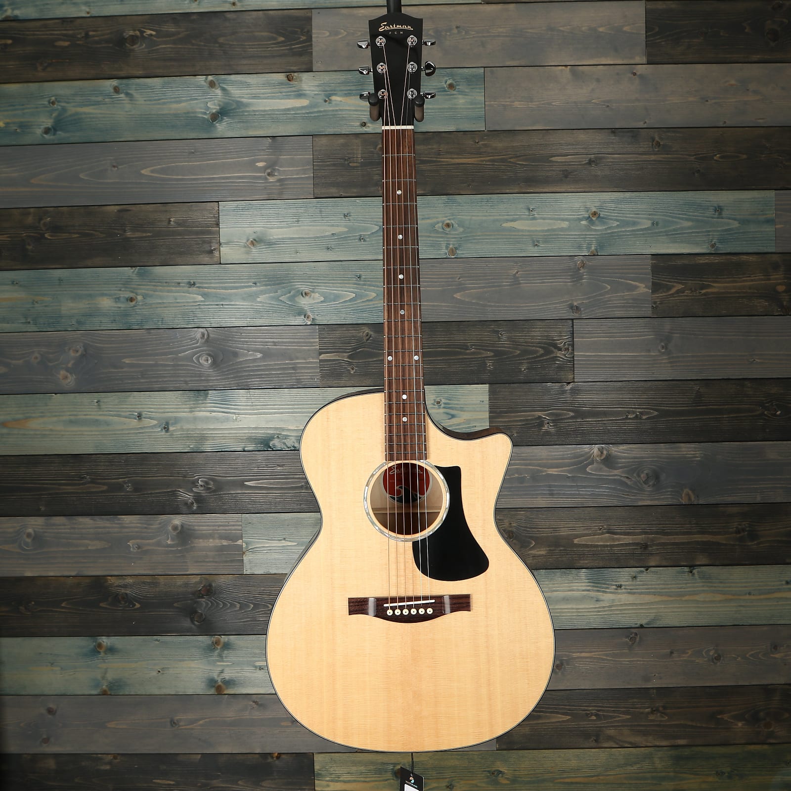 Eastman PCH3-GACE-CLA Acoustic Electric Guitar w/Padded Gig Bag