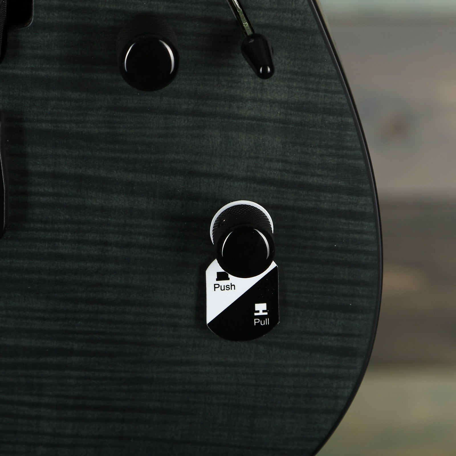 ESP LTD M-1000 Multi-Scale - See Thru Black Satin