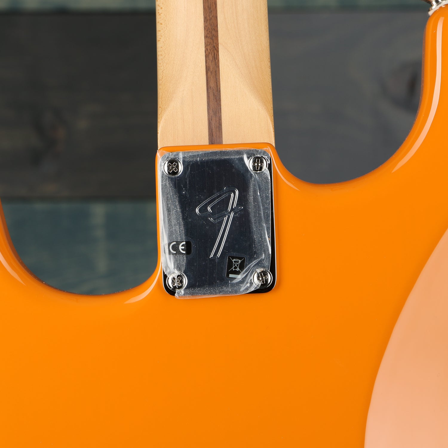 Fender Player Stratocaster®, Maple Fingerboard, Capri Orange
