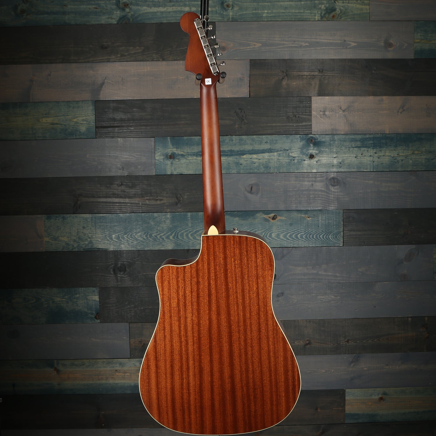 Fender Redondo Player, Walnut Fingerboard, Natural