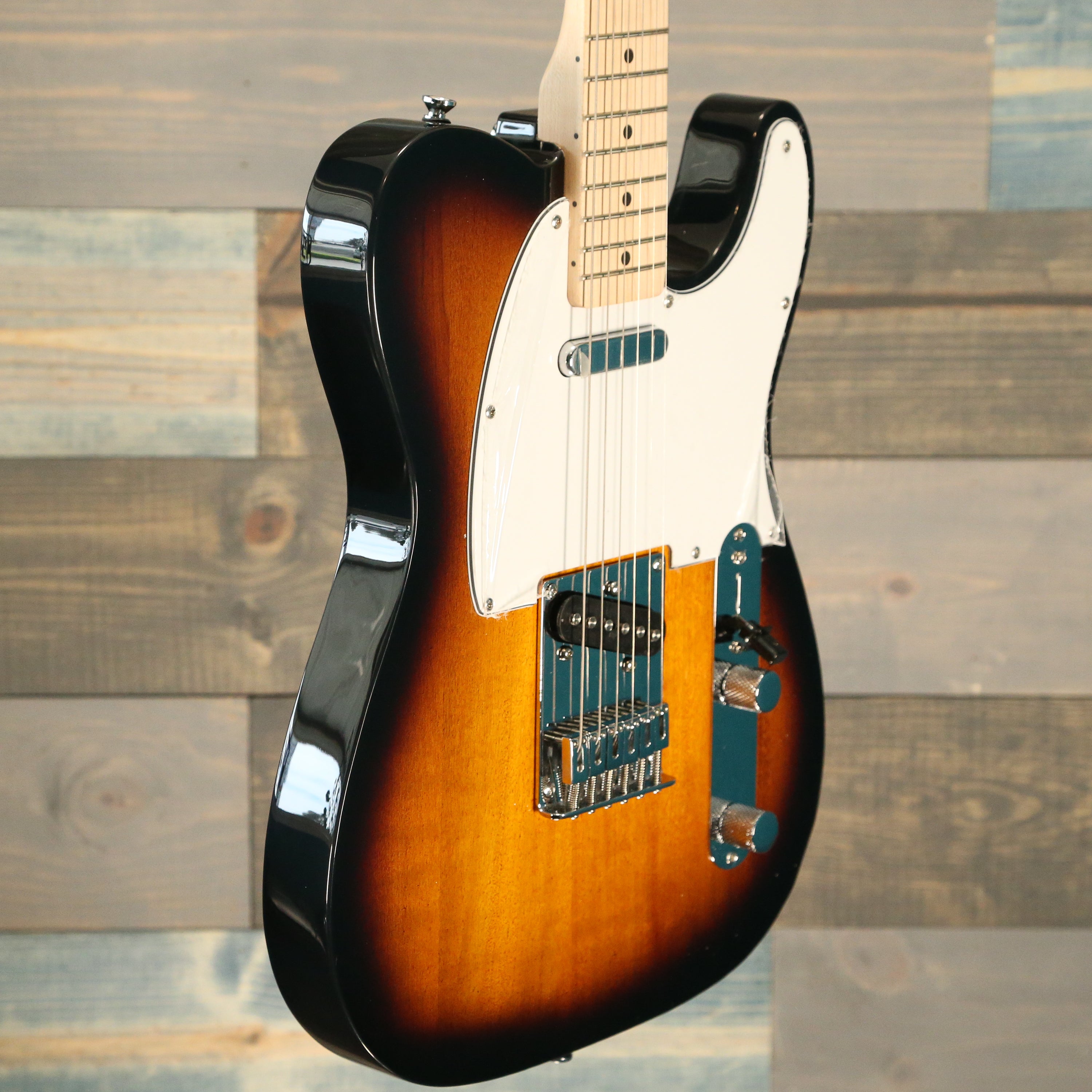 Fender Squier Affinity Series Telecaster Maple Fingerboard 2-Color Sunburst