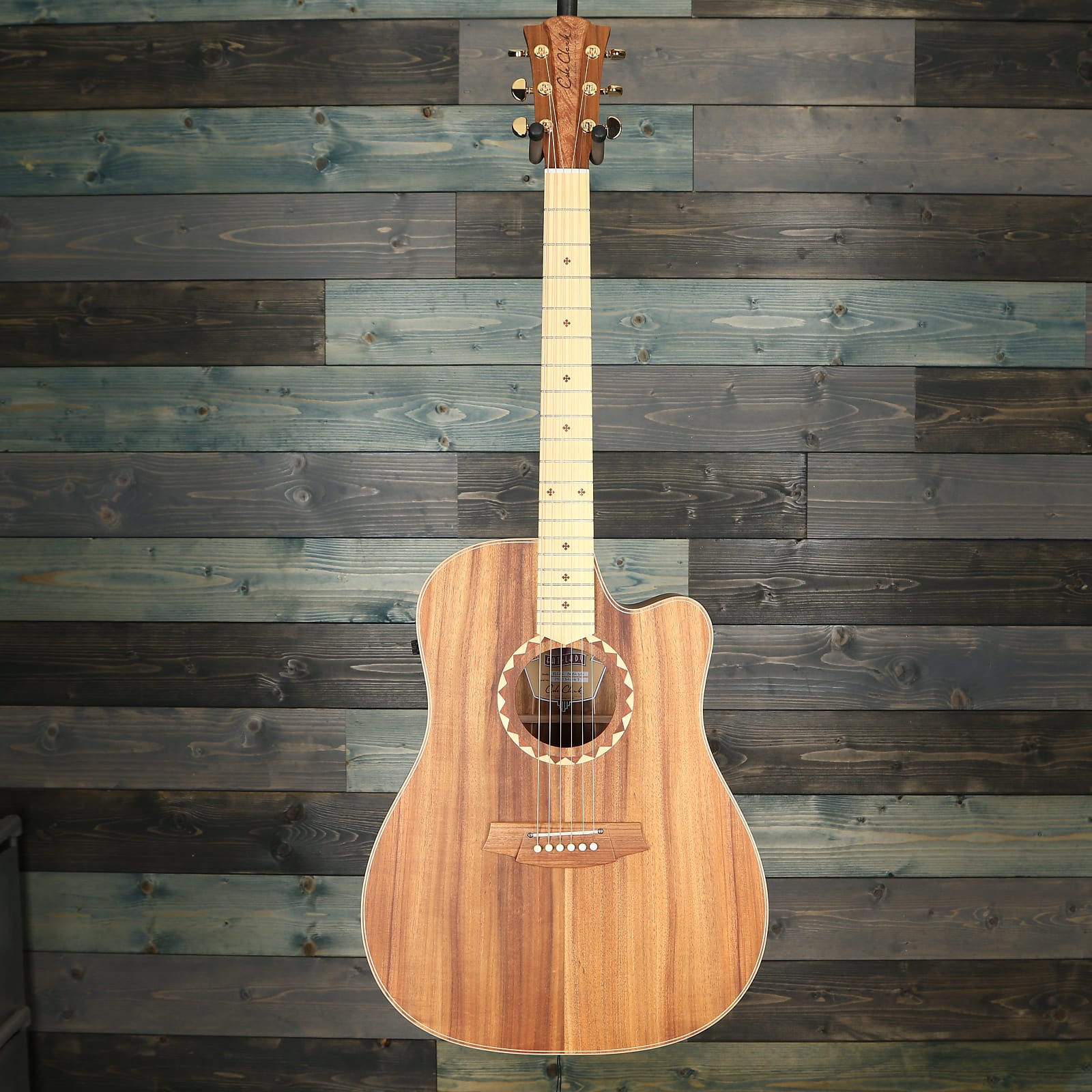Cole Clark Fat Lady 2 Series FL2EC-BLBLSB Australian Blackwood Face