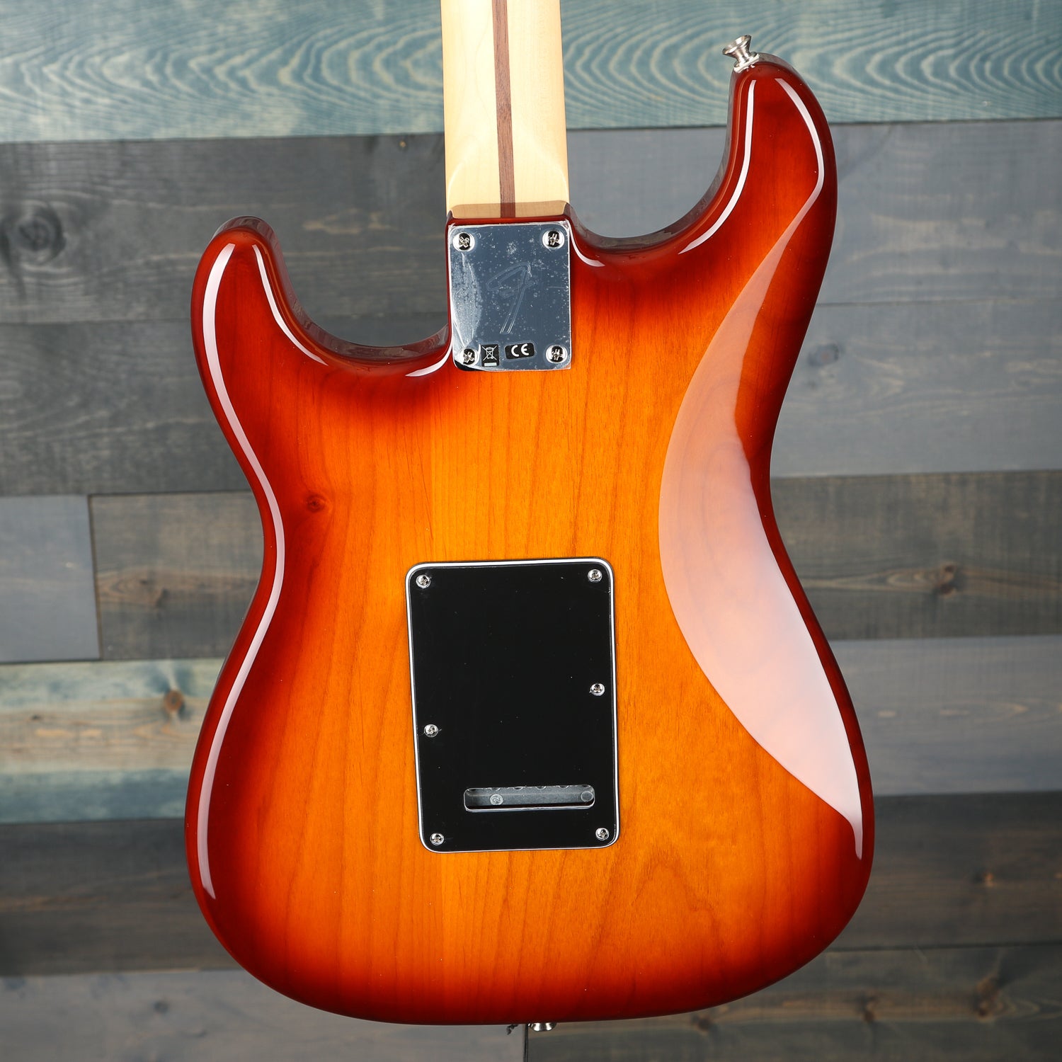 Fender Player Stratocaster HSH, Pau Ferro Fingerboard, Tobacco Sunburst