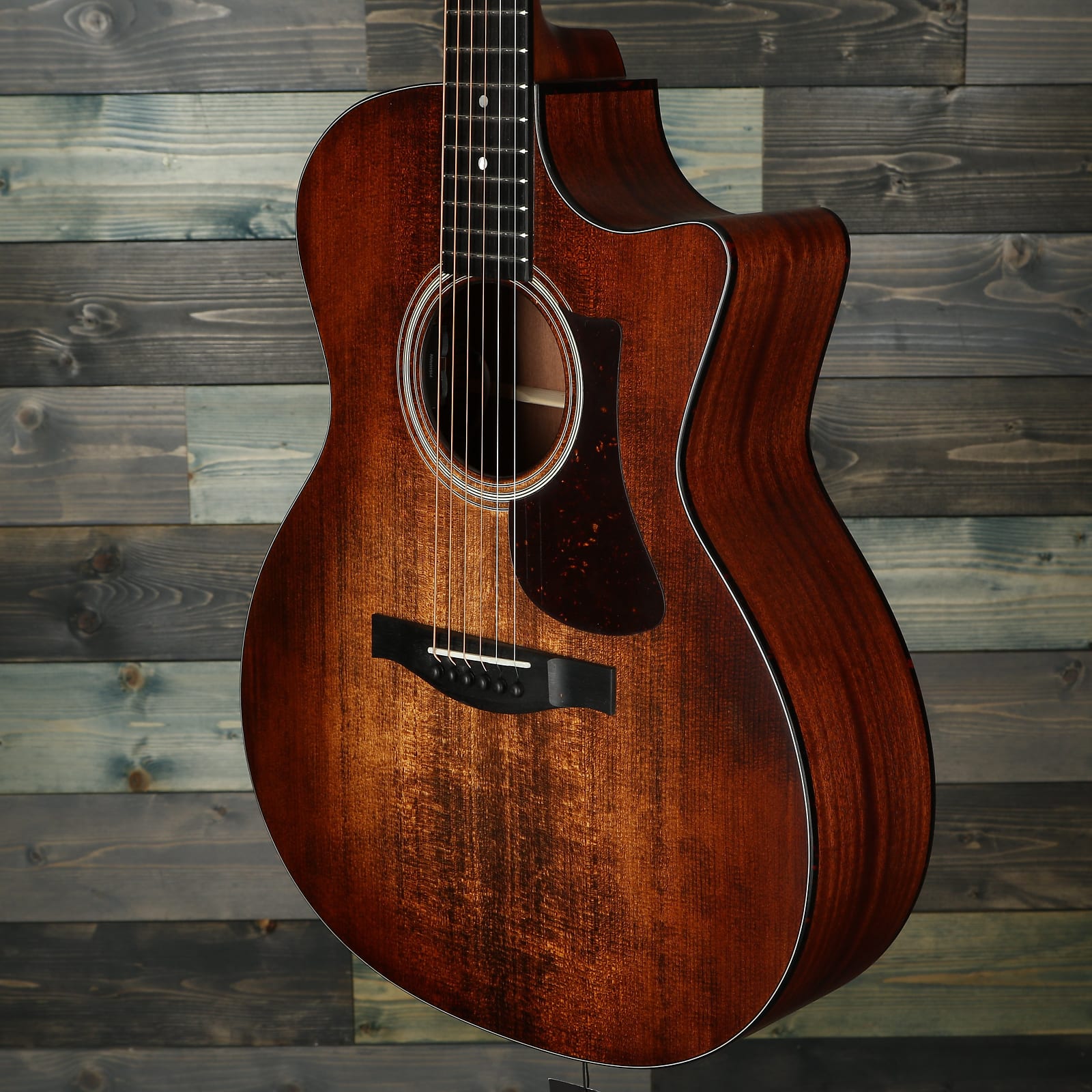 Eastman AC122-1CE-CLA Grand Auditorium Guitar - Classic