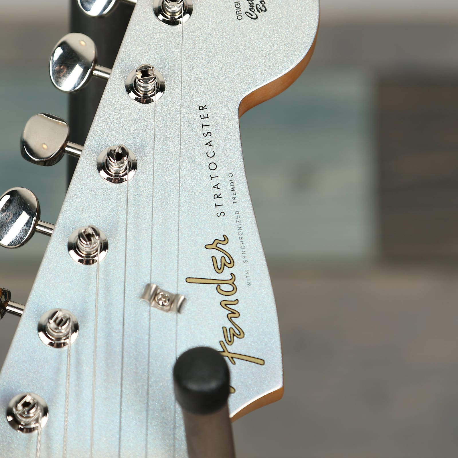 Fender H.E.R. Stratocaster, Maple Fingerboard, Chrome Glow