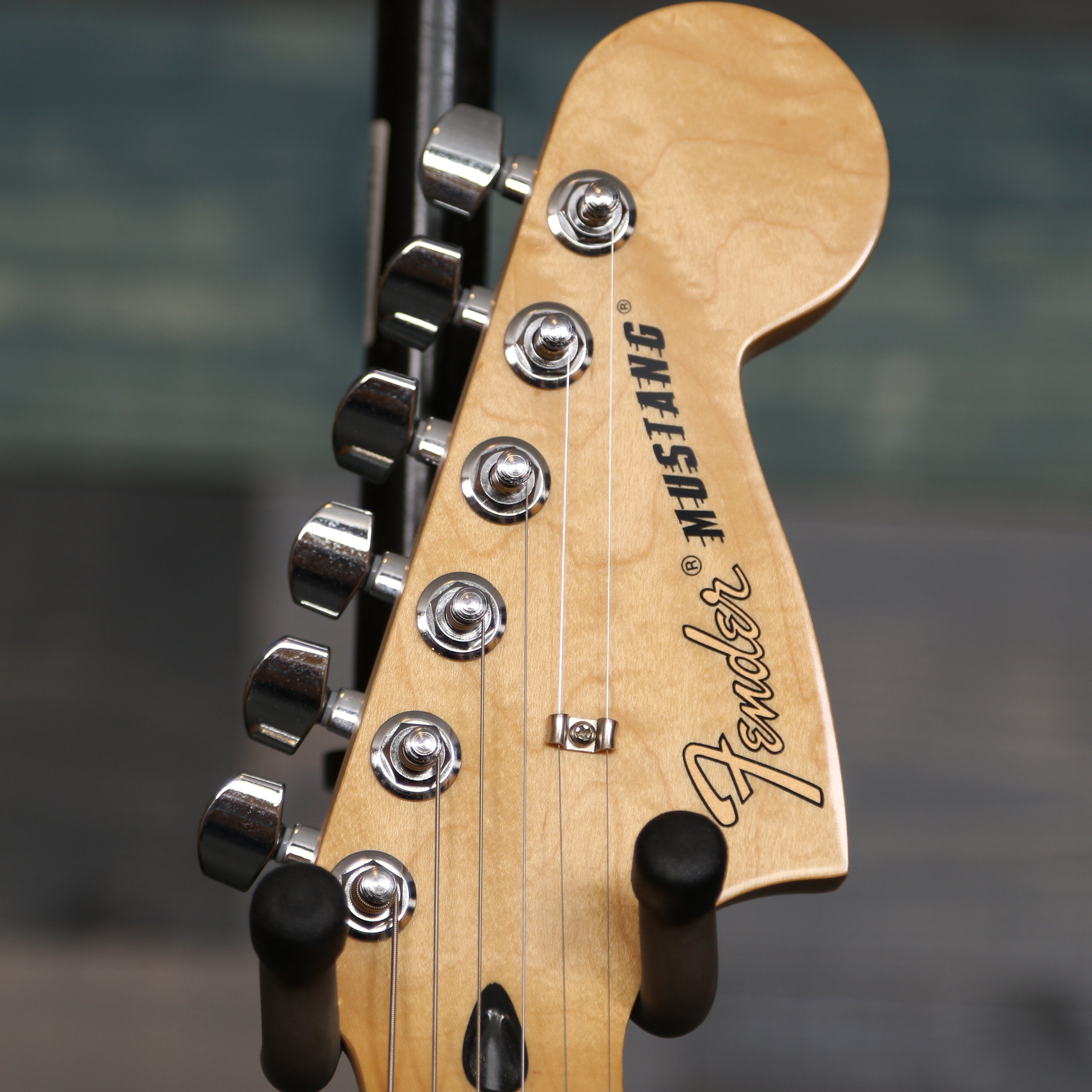 Fender Player Mustang® 90, Maple Fingerboard, Seafoam Green