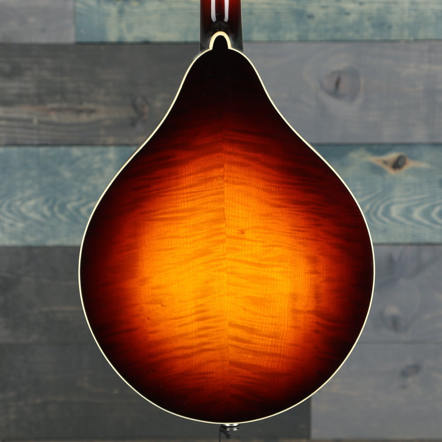 Eastman MD605 A-Style Sunburst F-Hole Mandolin w/Case