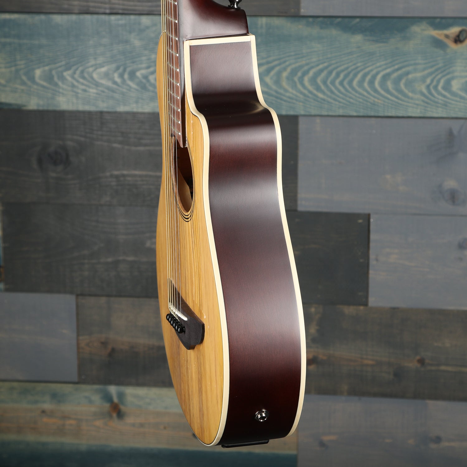 Yamaha APXT2EW Natural 3/4 APX Thin-line Cutaway Acoustic Electric Guitar