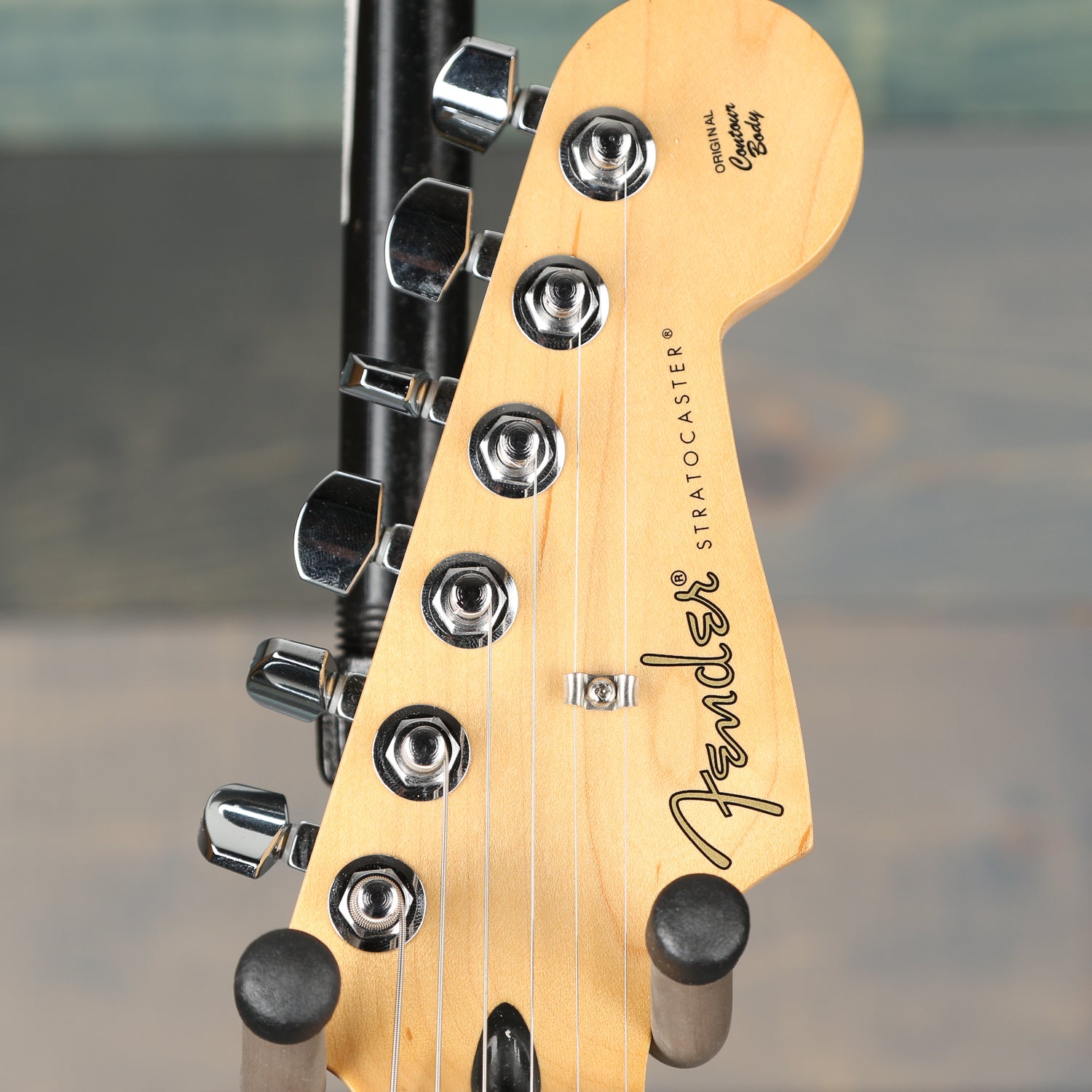 Fender Player Stratocaster HSH, Pau Ferro Fingerboard, Tobacco Sunburst