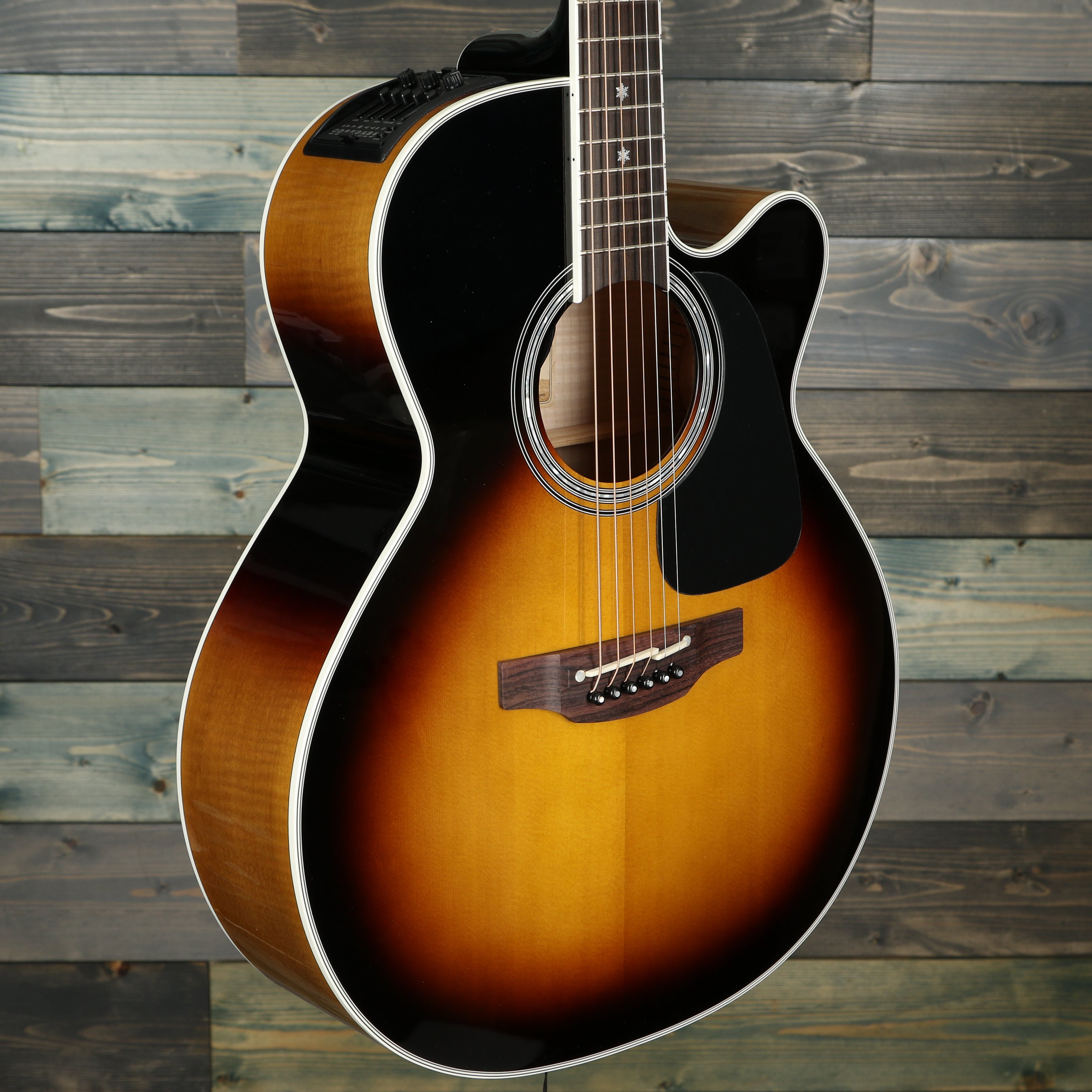 Takamine P6NC Cutaway Acoustic Guitar - Brown Sunburst