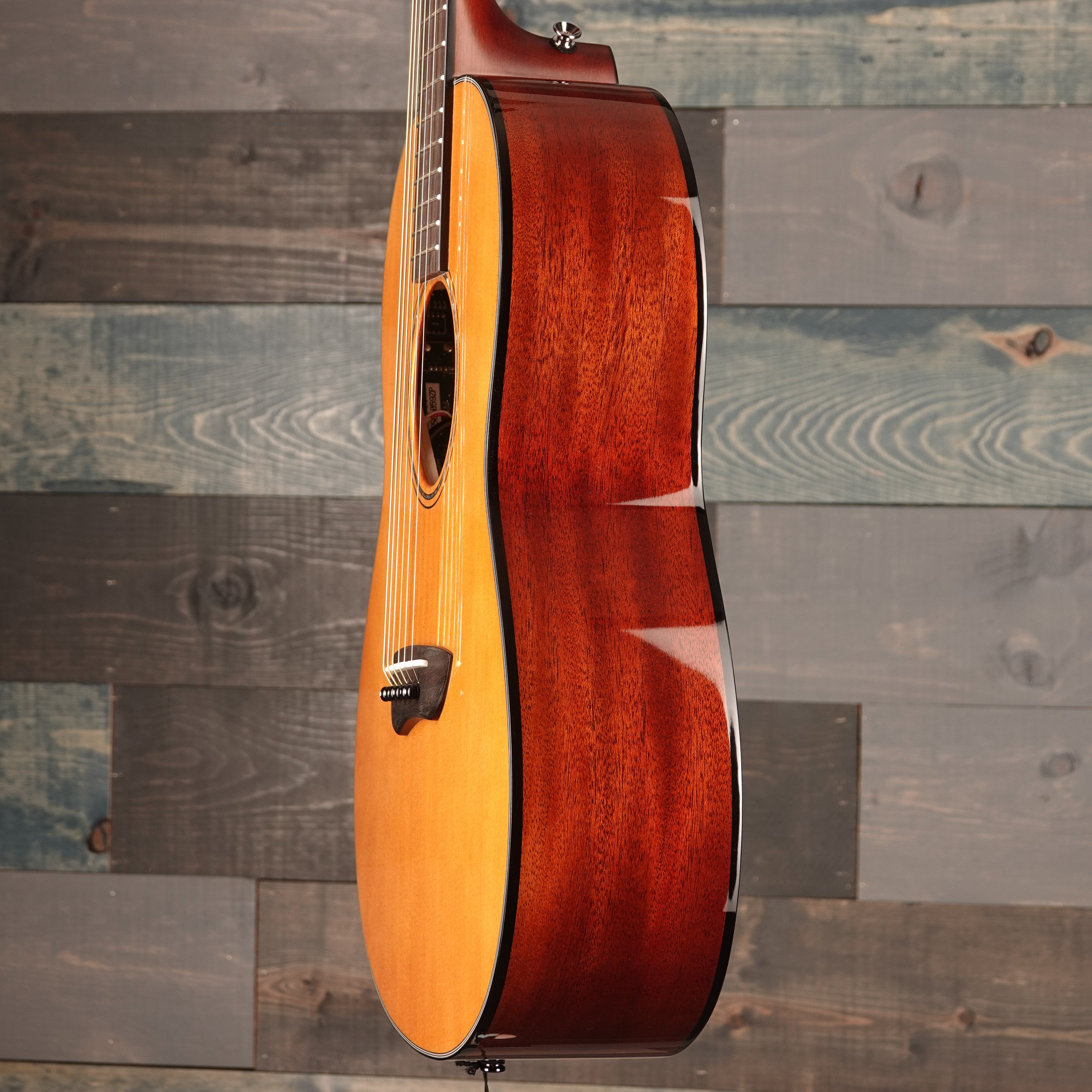 Yamaha CSF Vintage Natural TransAcoustic Parlor Guitar