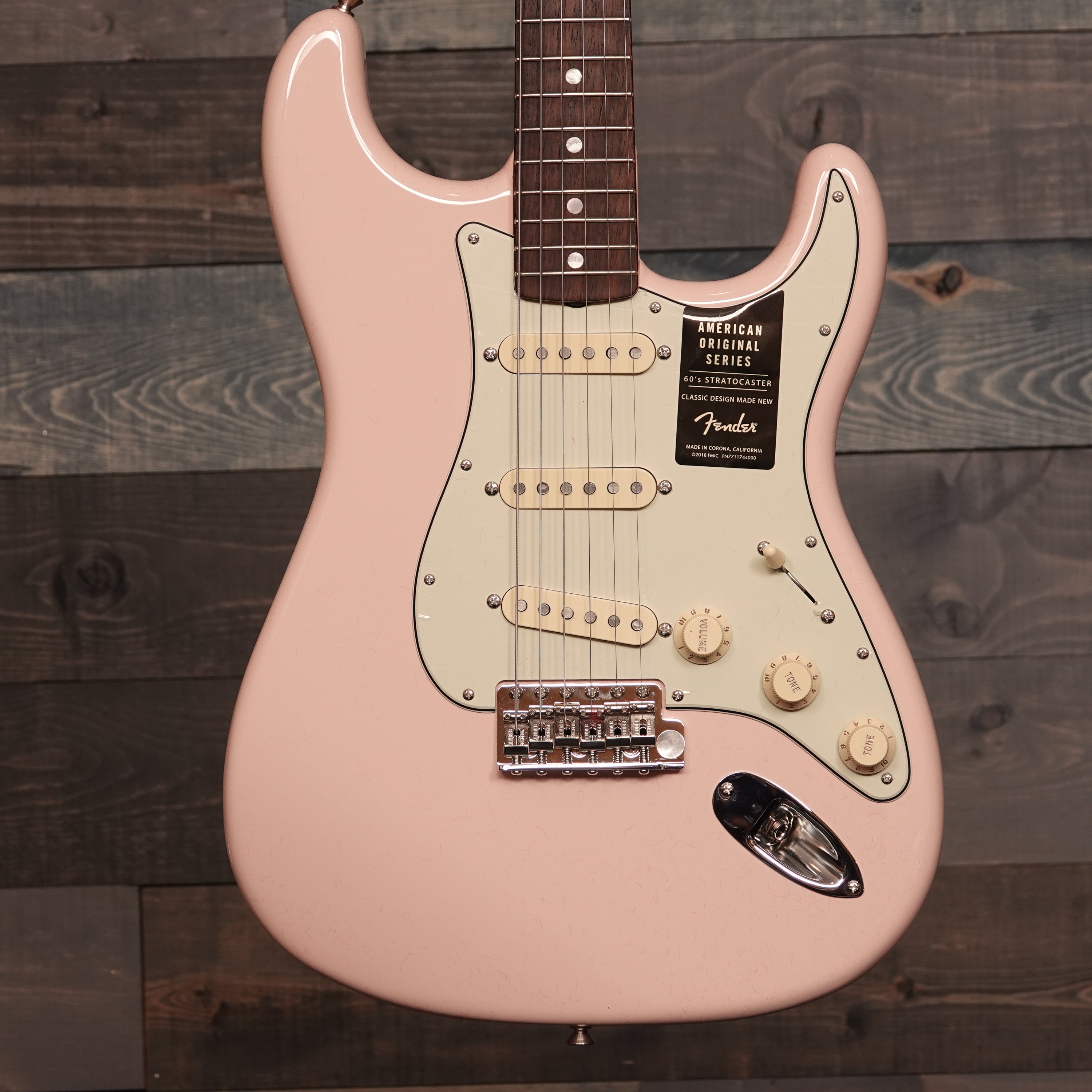 Fender American Original '60s Stratocaster®, Rosewood Fingerboard, Shell Pink