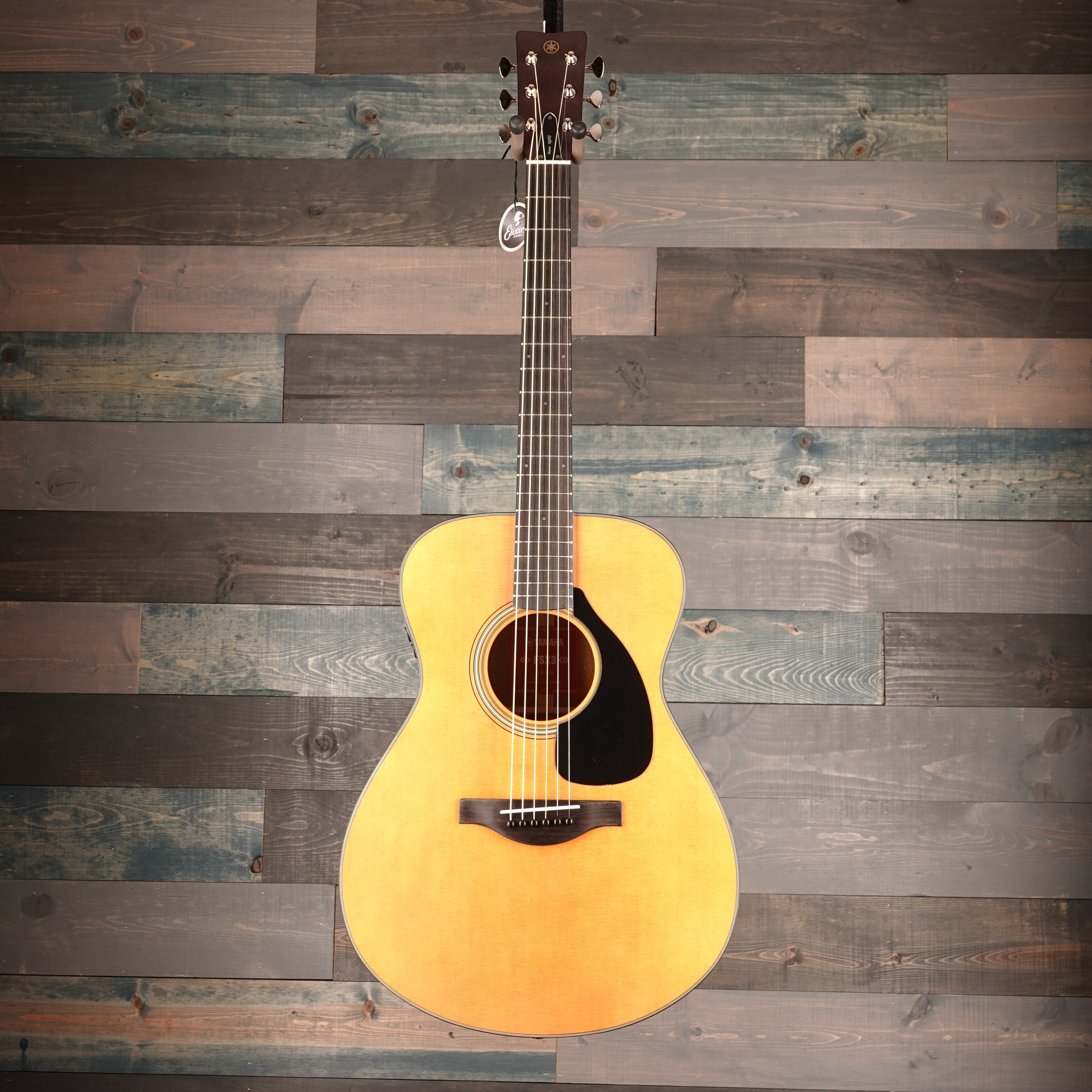 Yamaha FSX3 Red Label Concert A/E Guitar