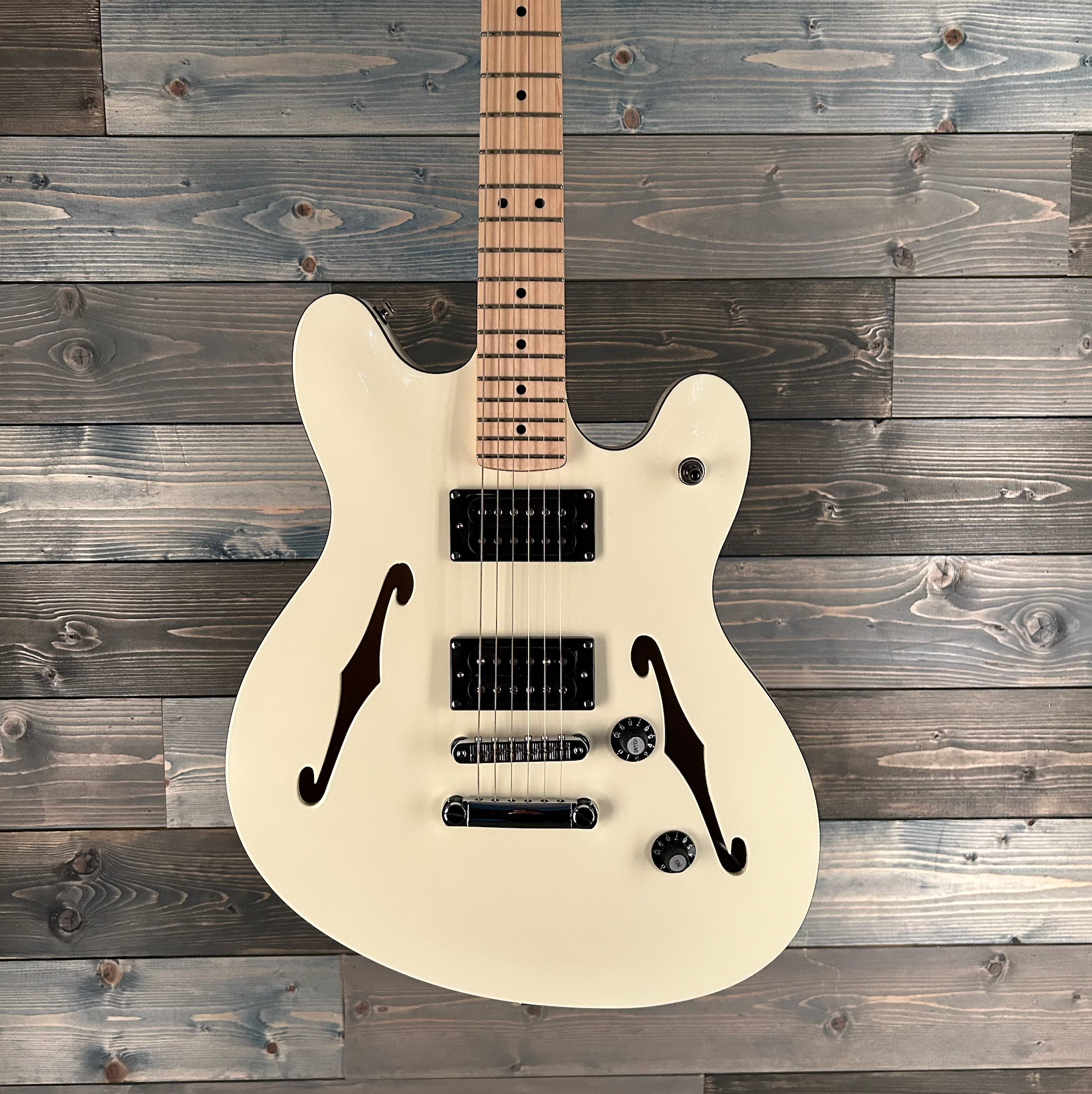 Fender Squier Affinity Series Starcaster, Maple Fingerboard, Olympic White