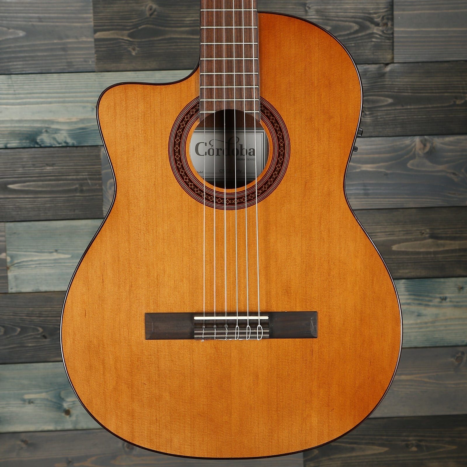 Cordoba C5 Cutaway Electric Lefty Iberia Solid Top