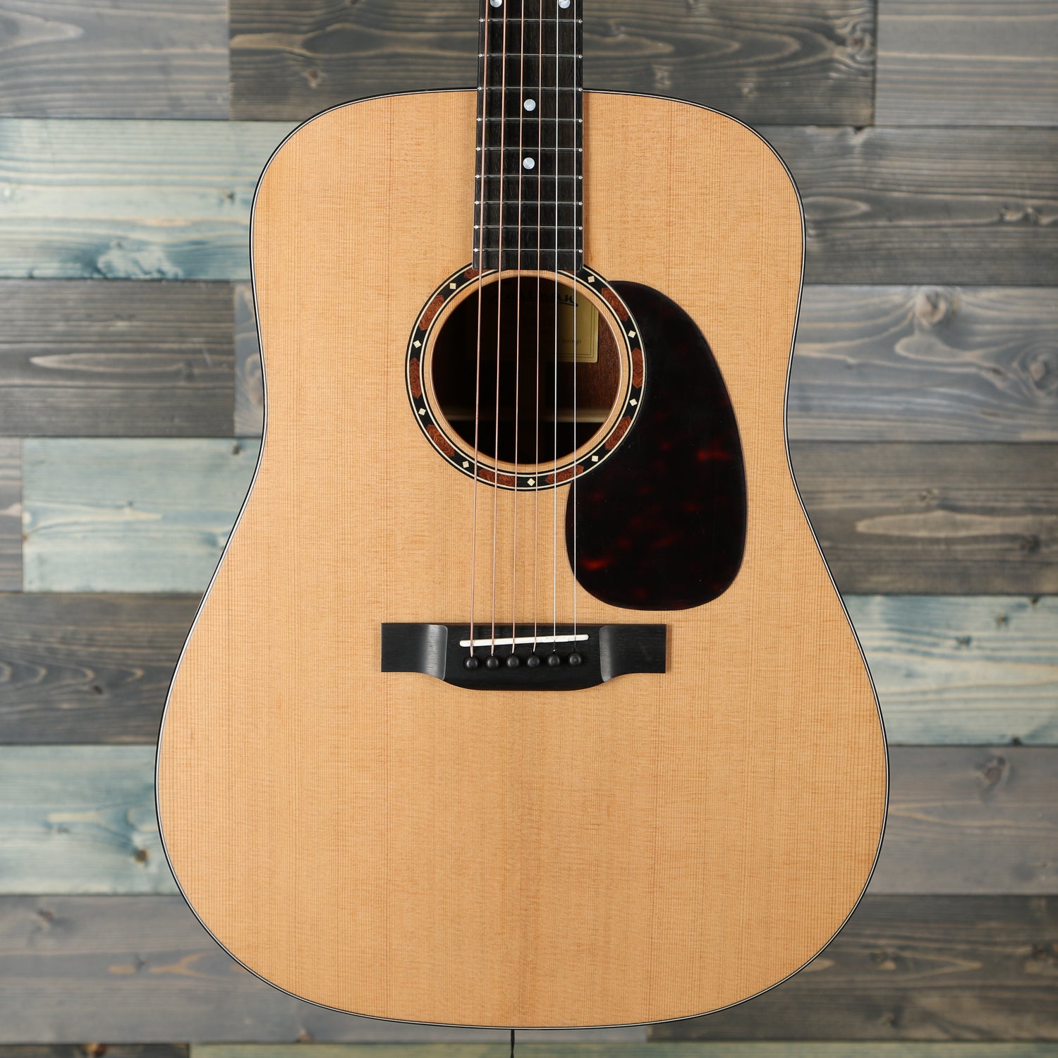 Eastman Guitars E2D Cedar Top Acoustic Guitar