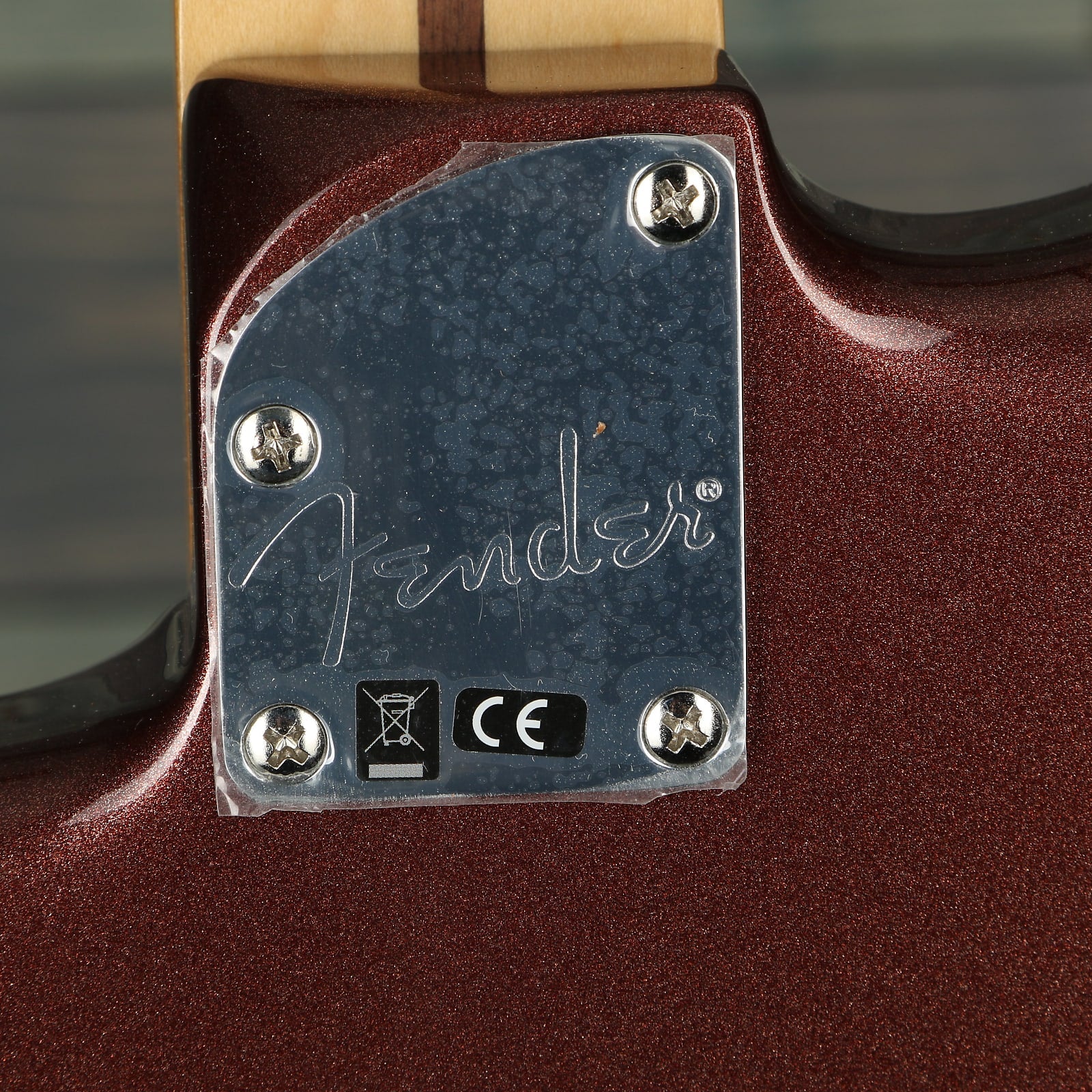 Fender Deluxe Roadhouse Stratocaster®, Maple Fingerboard, Classic Copper w/Bag