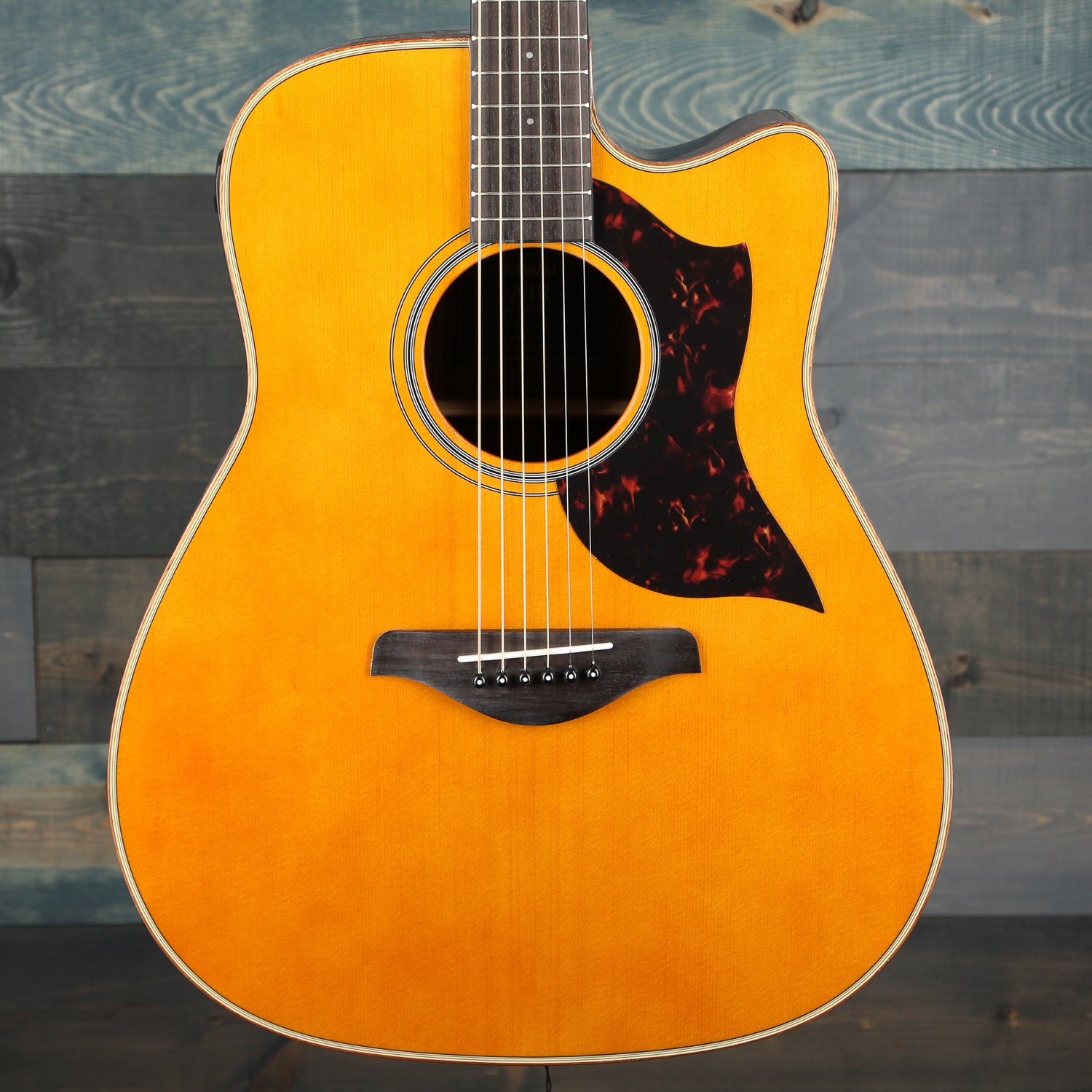 Yamaha A1R Vintage Natural Folk Cutaway A/E Guitar