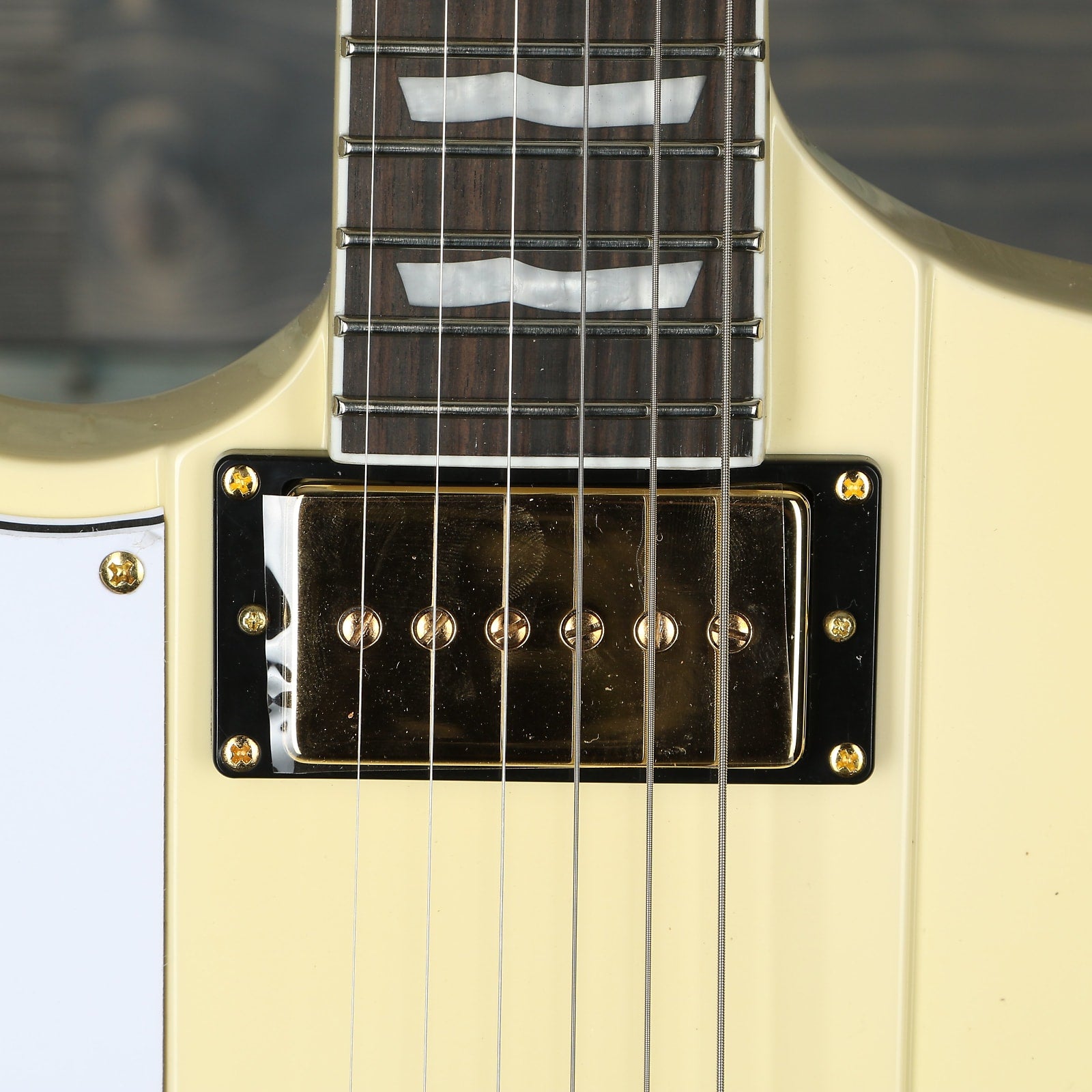 ESP LTD Phoenix-1000 - Vintage White Left handed