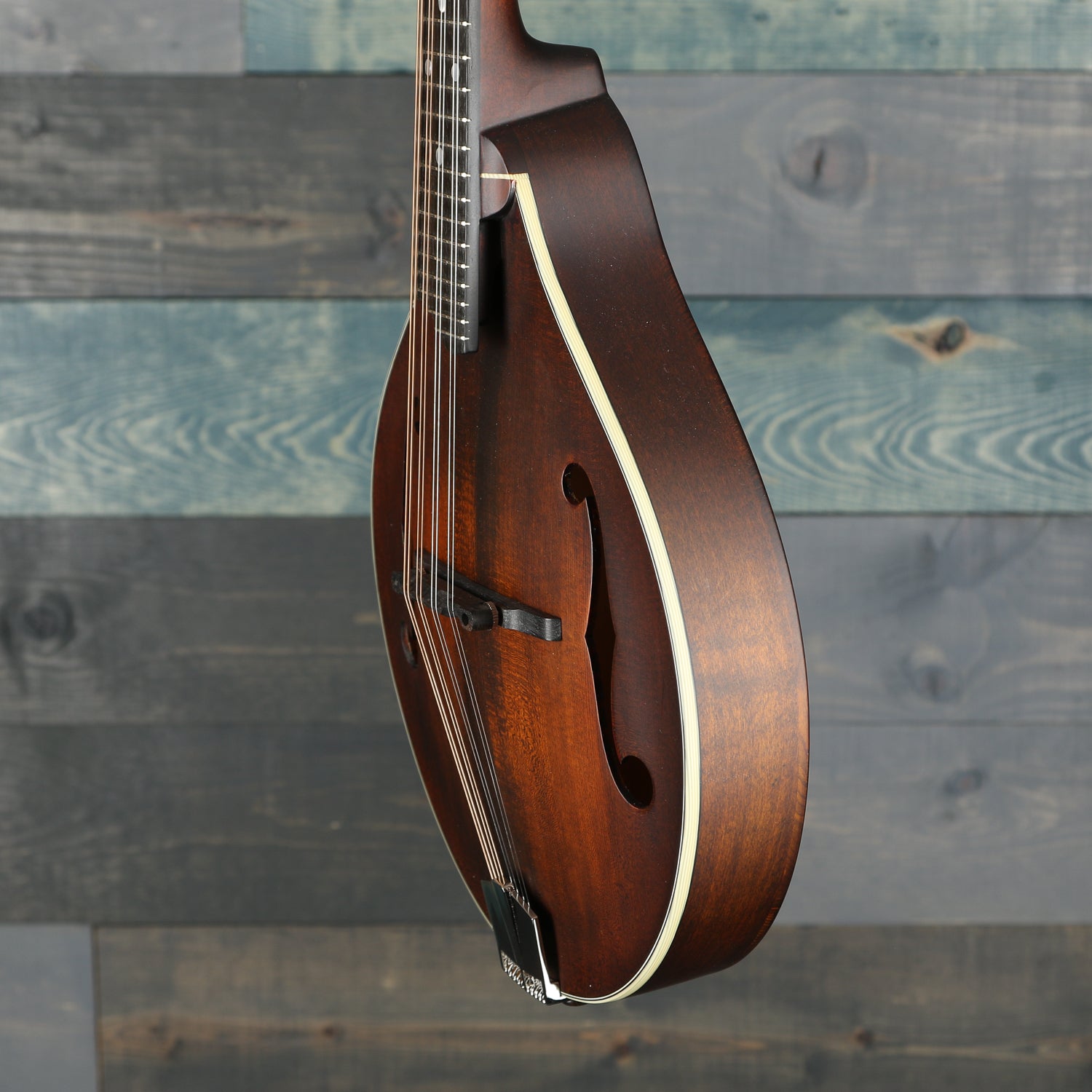 Eastman MD305 Mandolin w/Gig Bag - Classic