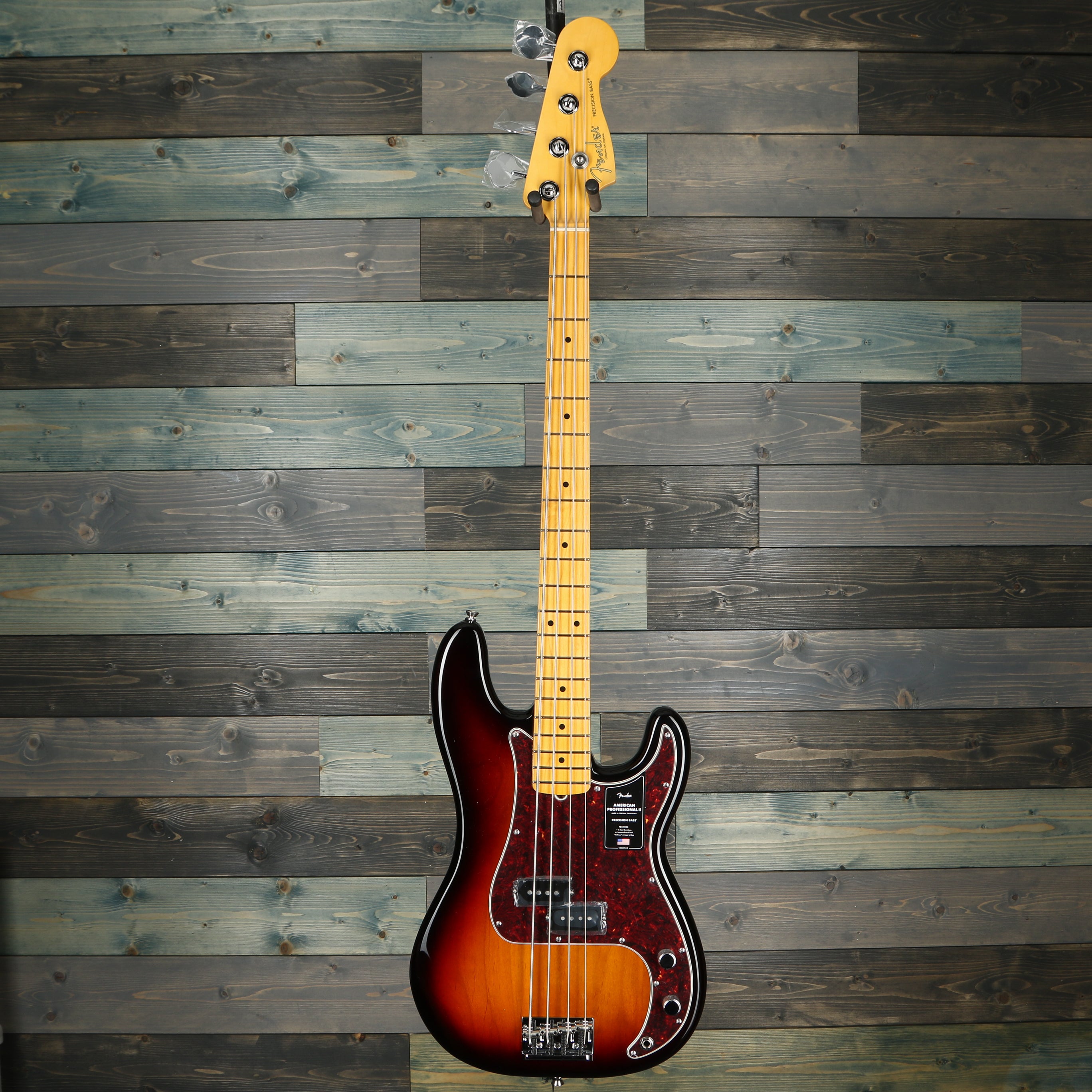 Fender American Professional II Precision Bass, Maple FB, 3-Color Sunburst