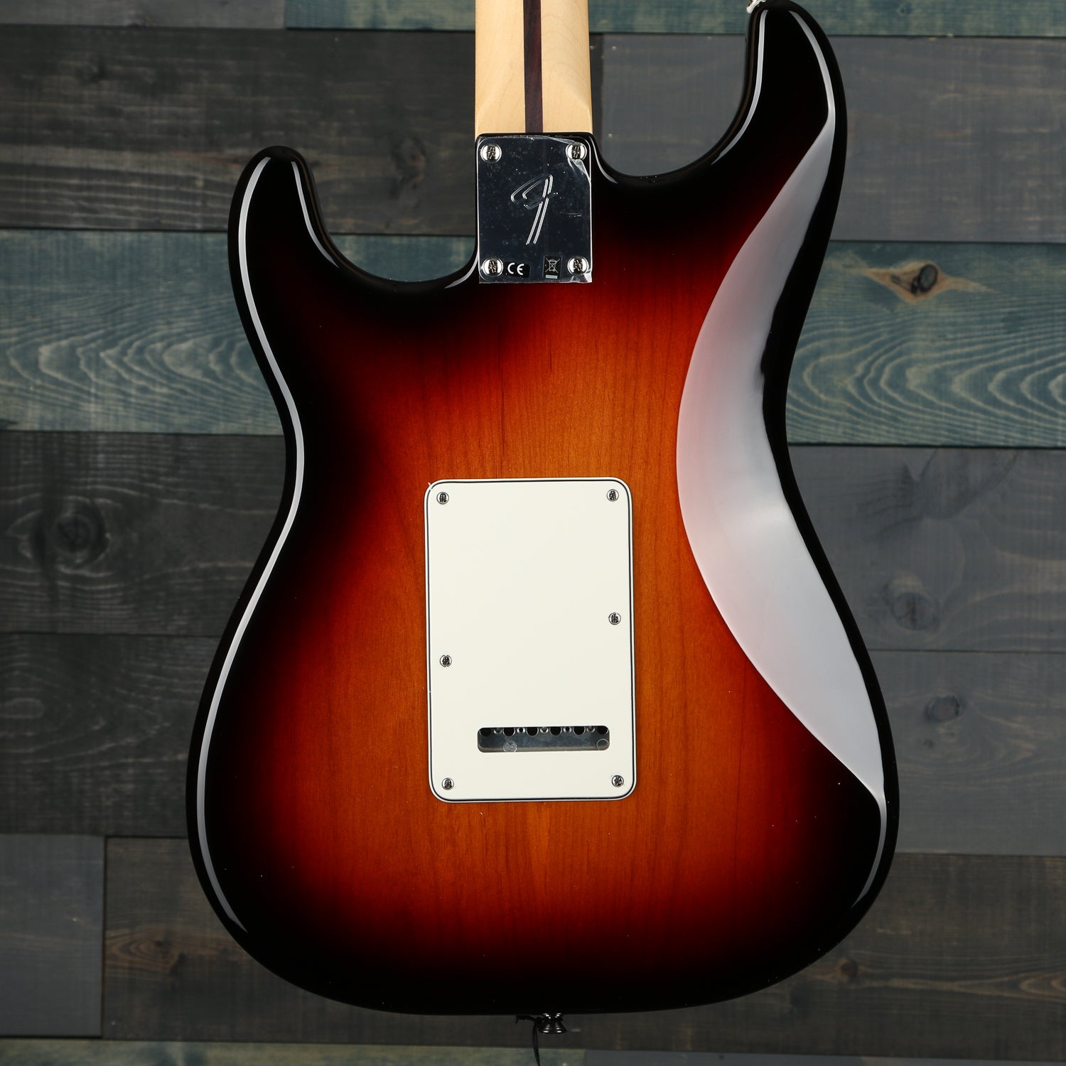 Fender Player Stratocaster HSS, Maple Fingerboard, 3-Color Sunburst