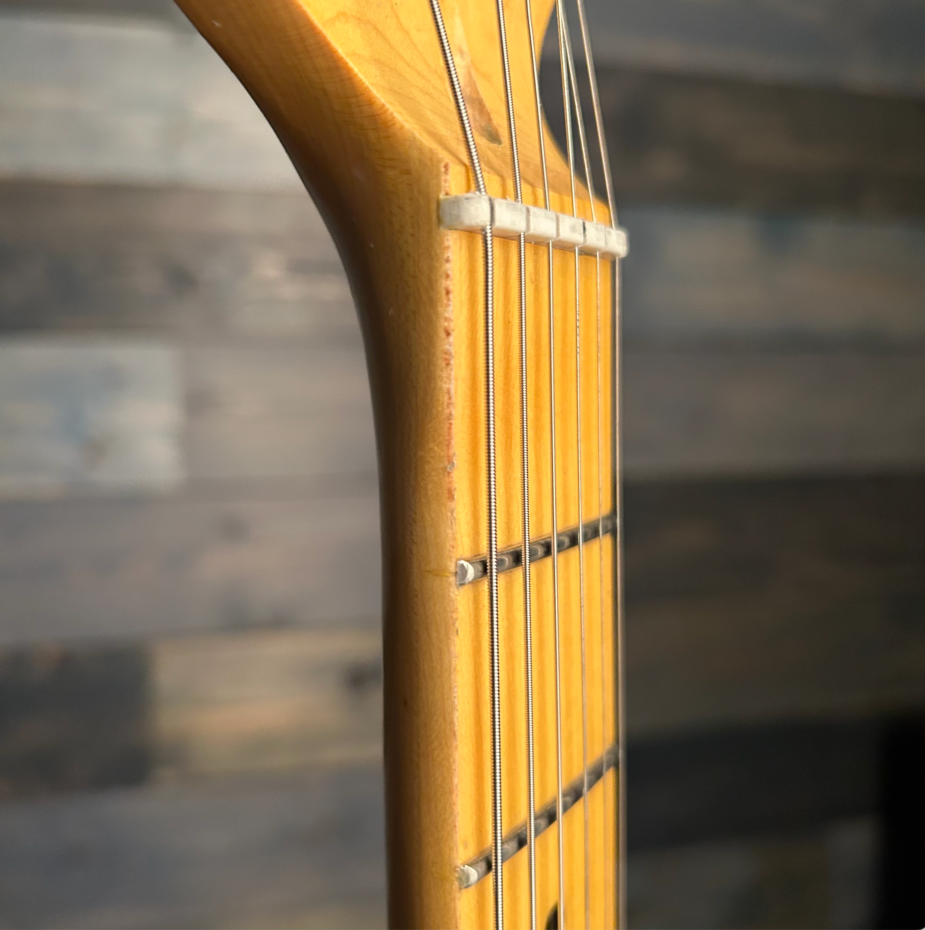 B-STOCK G&L ASAT Classic Tribute Series Electric - Butterscotch Blonde