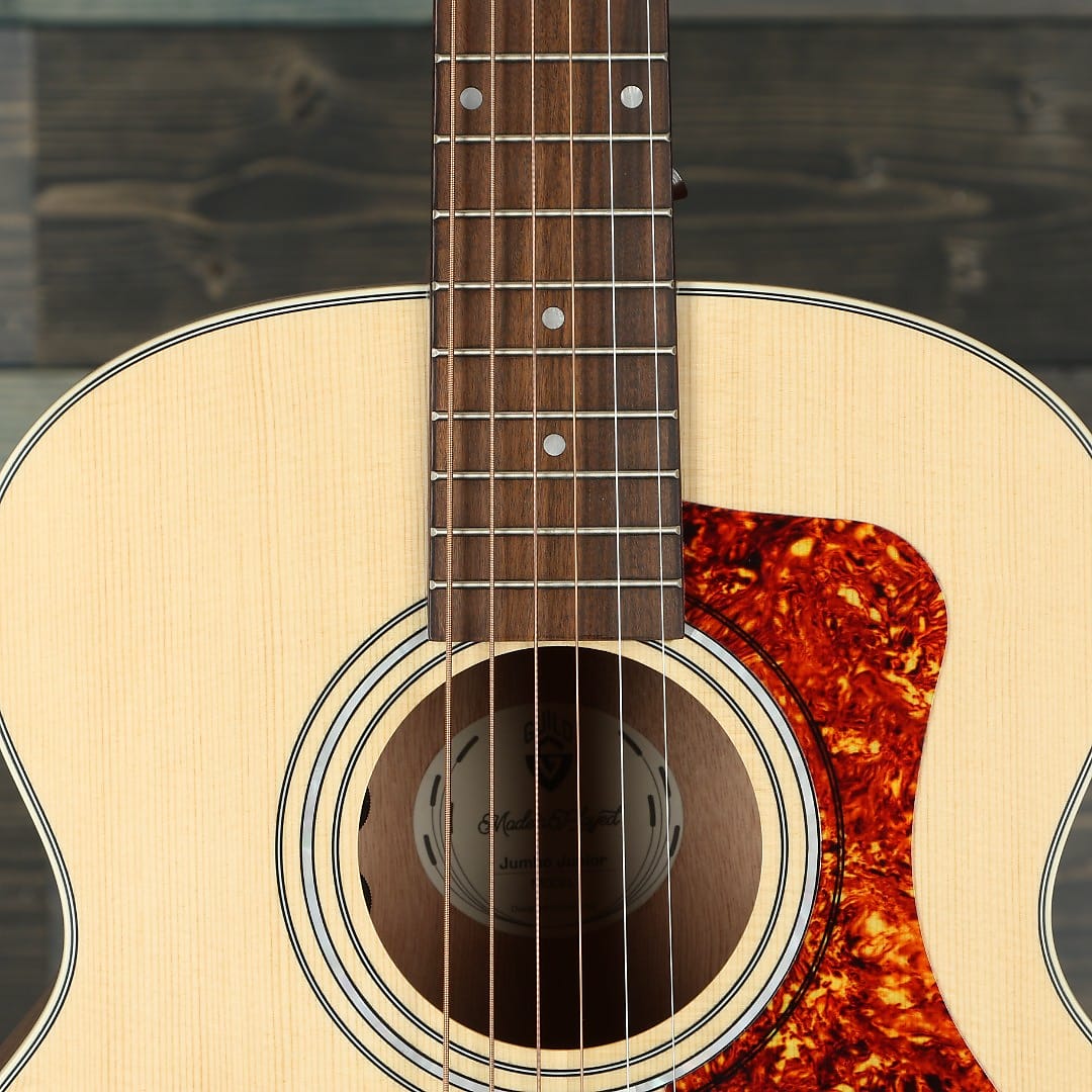 Guild Jumbo Junior Mahogany - Natural Satin