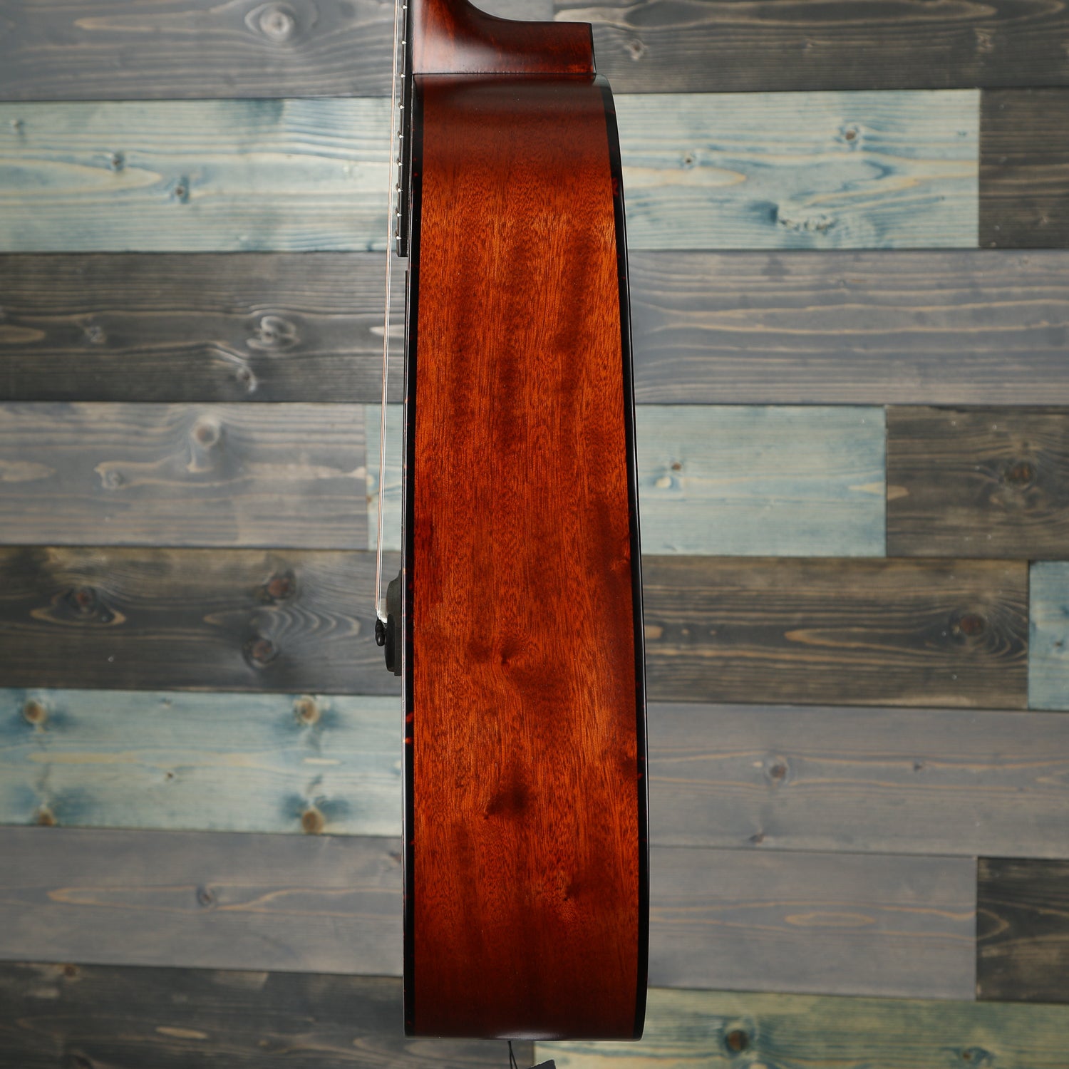 Eastman Guitars E2D Cedar Top Acoustic Guitar