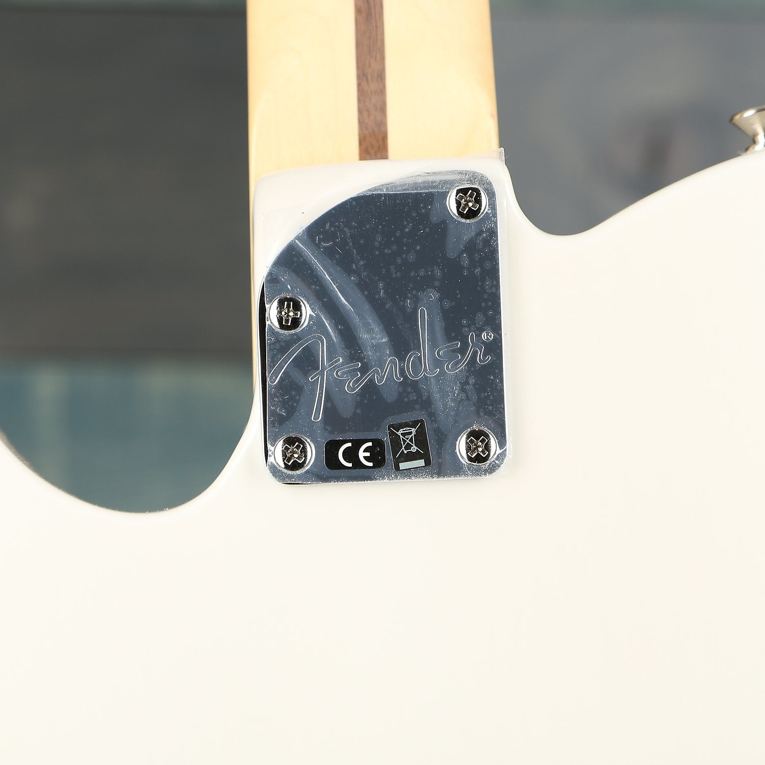 Fender Deluxe Nashville Telecaster Maple Fingerboard, White Blonde w/Gigbag