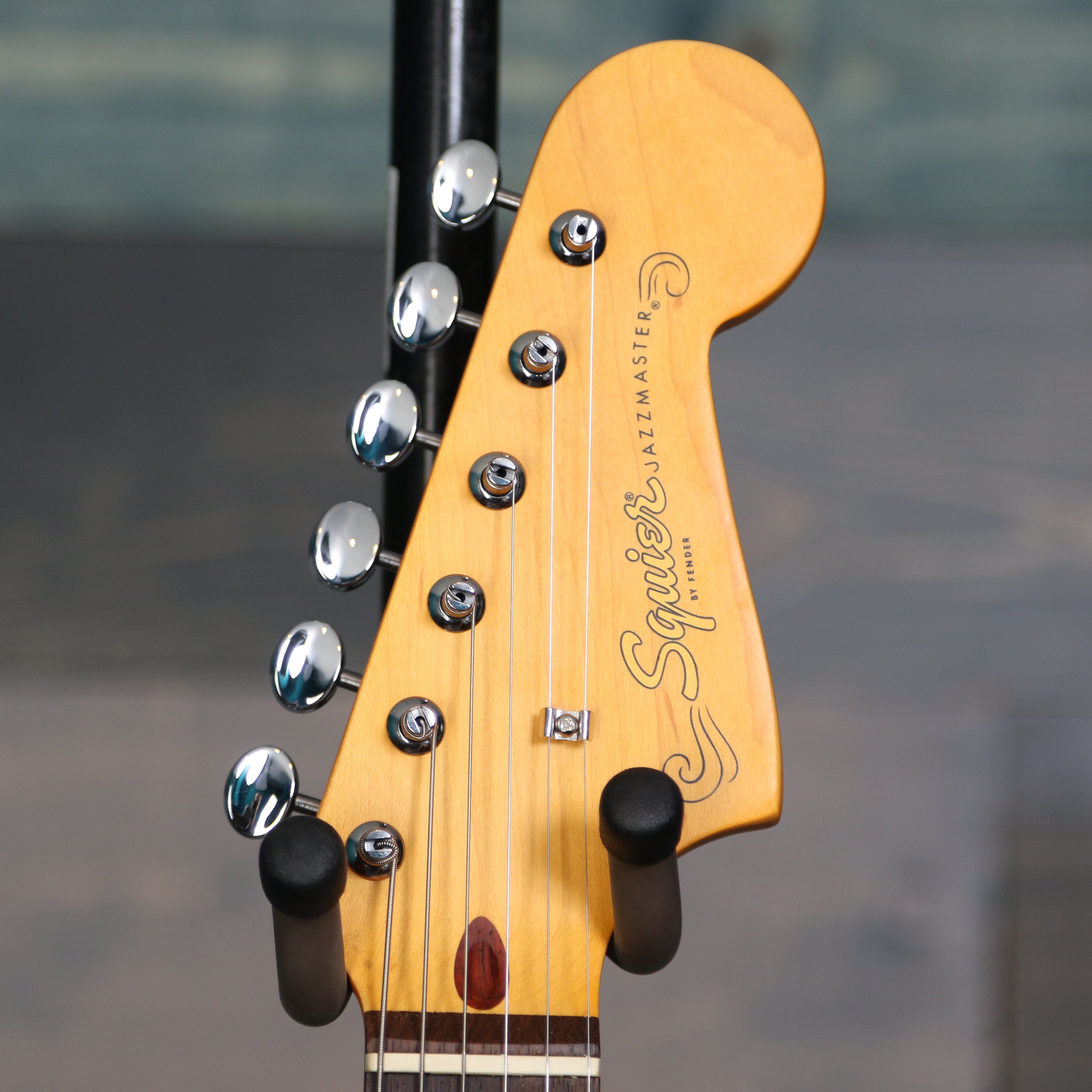 Fender J Mascis Jazzmaster, Laurel Fingerboard, Vintage White