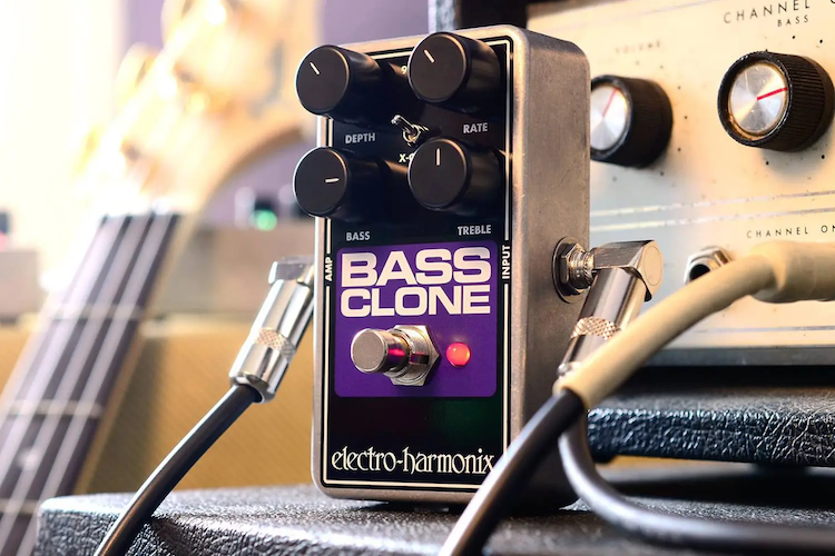 Electro-Harmonix Bass Clone Analog Bass Chorus