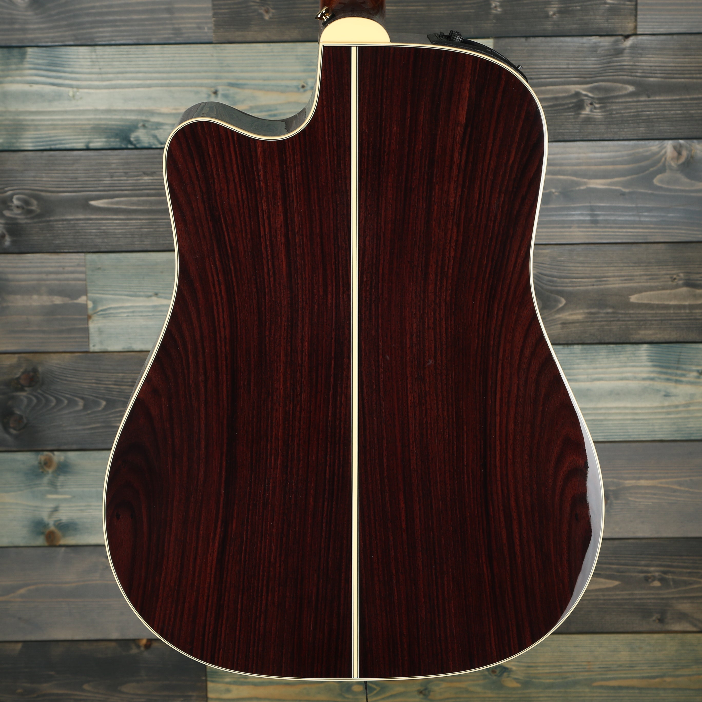 Takamine Pro Series 5 P5DC Dreadnought Acoustic-Electric Guitar Whiskey Brown