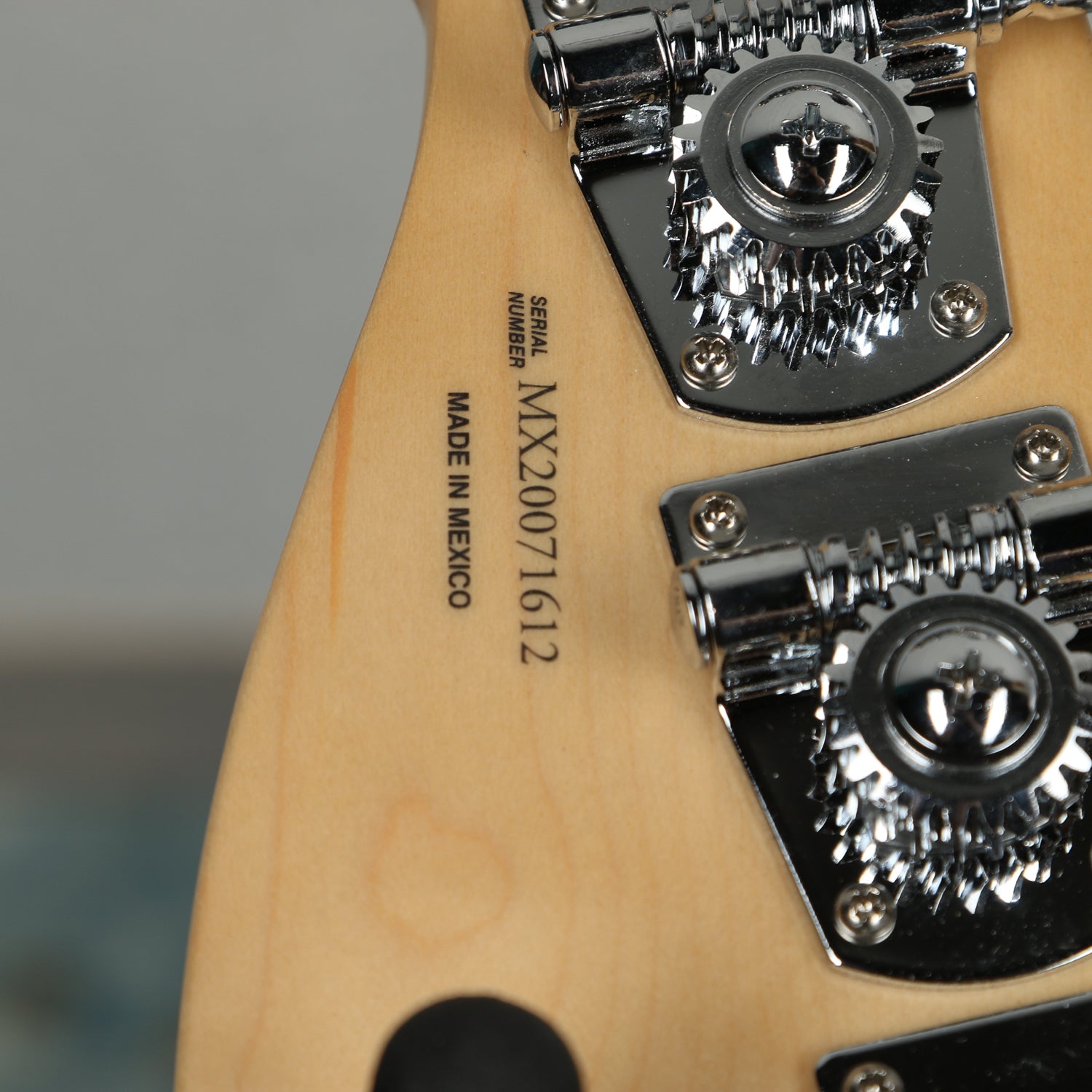 Fender Player Jazz Bass Maple Neck Buttercream