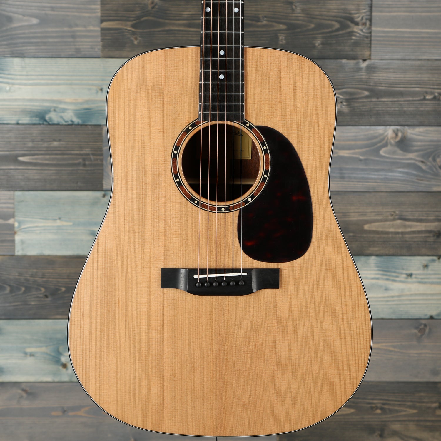 Eastman Guitars E2D Cedar Top Acoustic Guitar