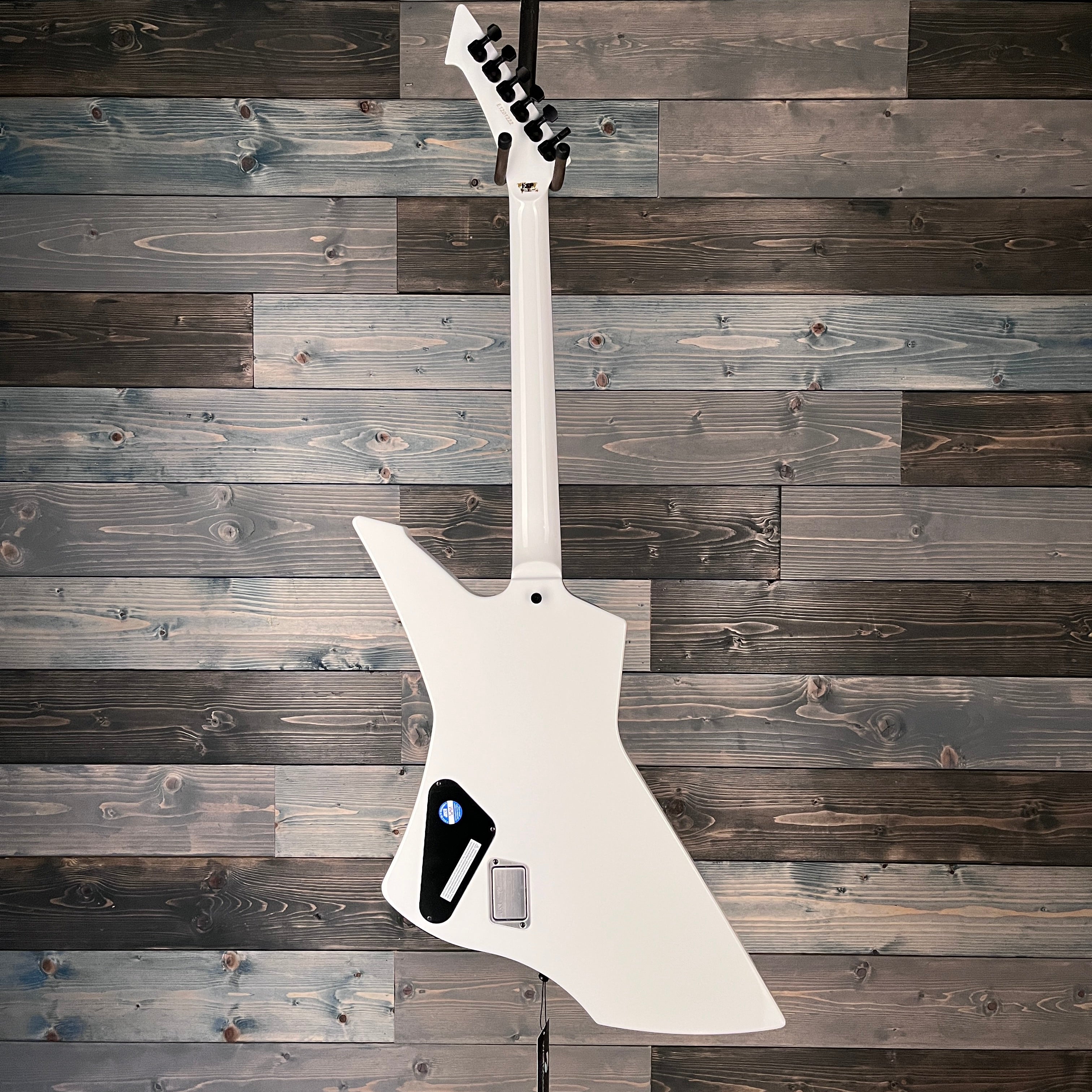 ESP Snakebyte Electric Guitar w/Case - Snow White