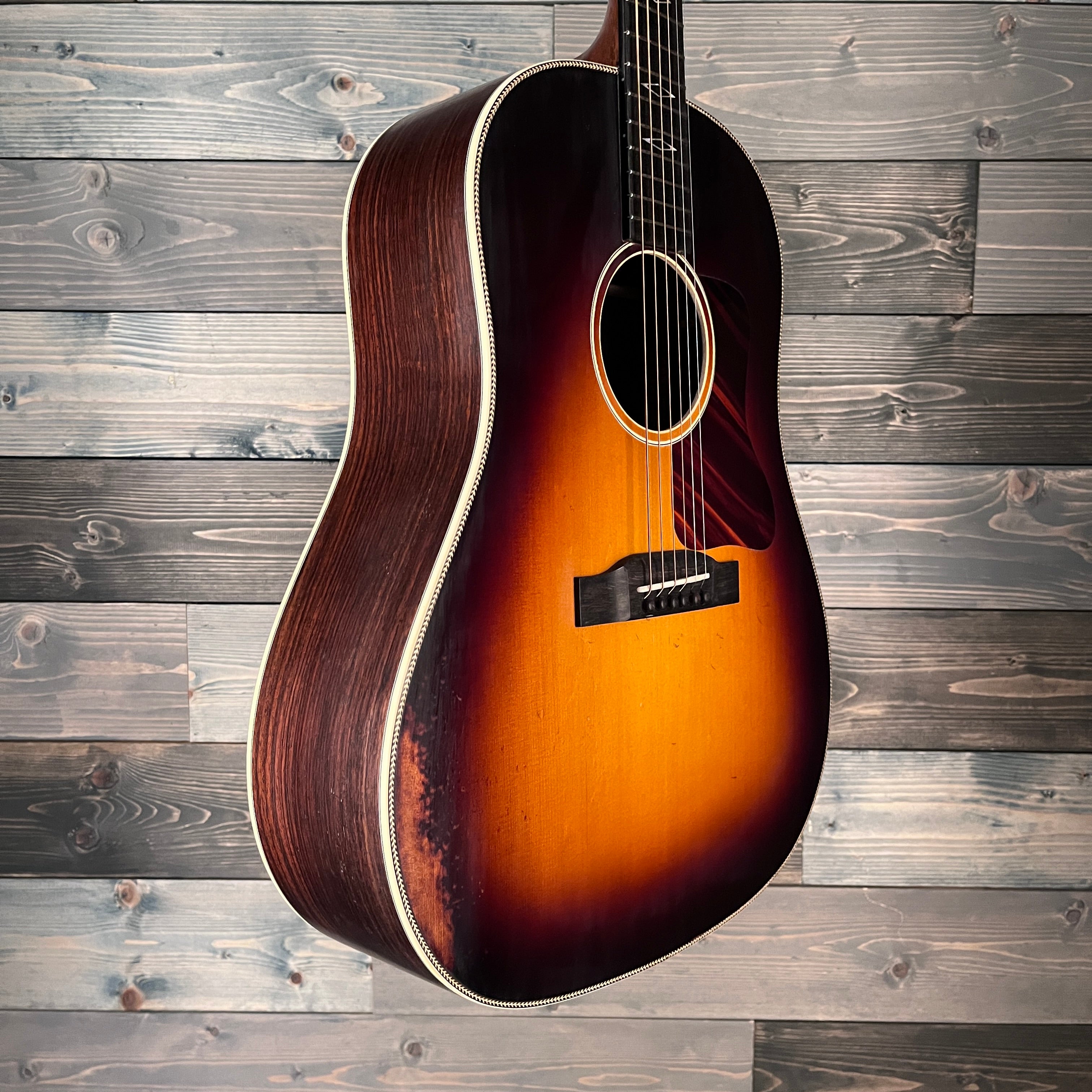 Eastman E20SS/V-SB Acoustic Guitar - Antique Sunburst