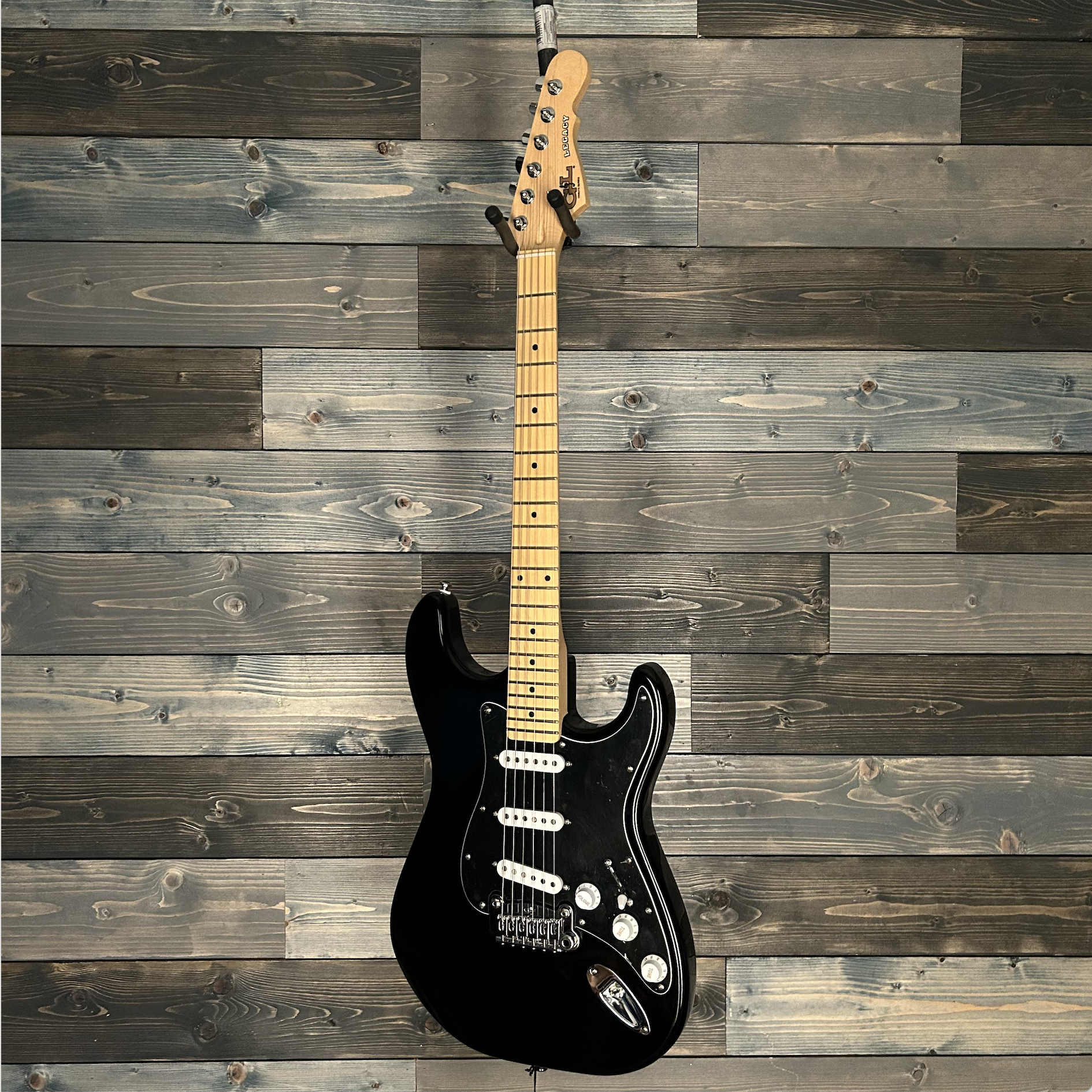 B-STOCK G&L Tribute Legacy Series Electric - Gloss Black