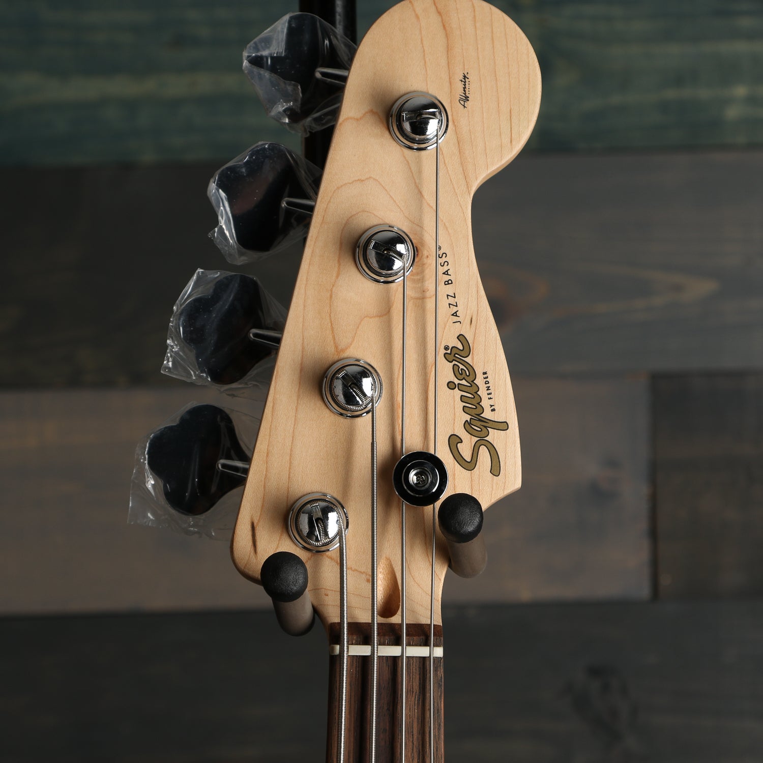Fender Squier Affinity Series Jazz Bass Laurel Fingerboard, Brown Sunburst