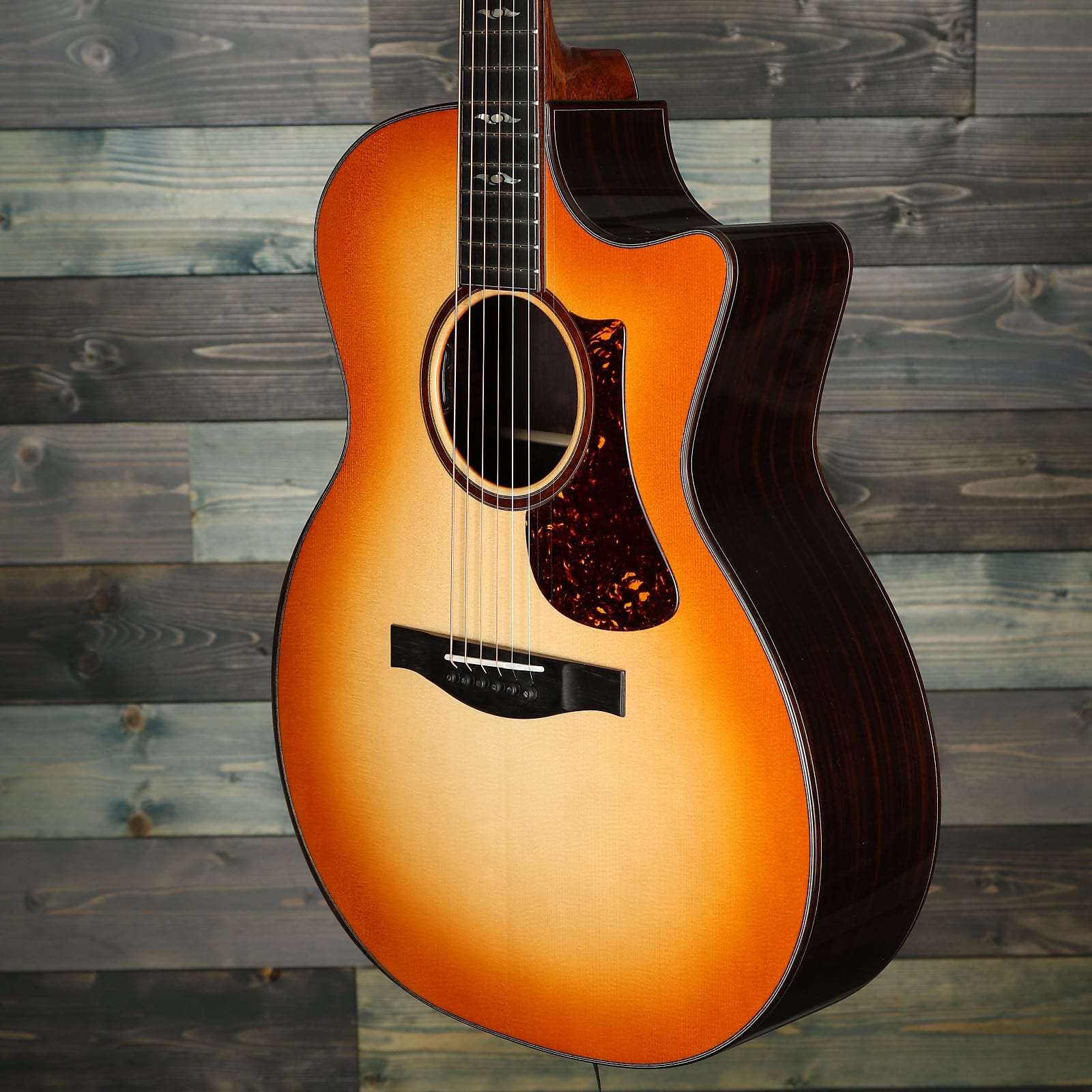 Eastman Guitars AC722CE Cutaway Grand Auditorium A/E Guitar - Dakota Fade