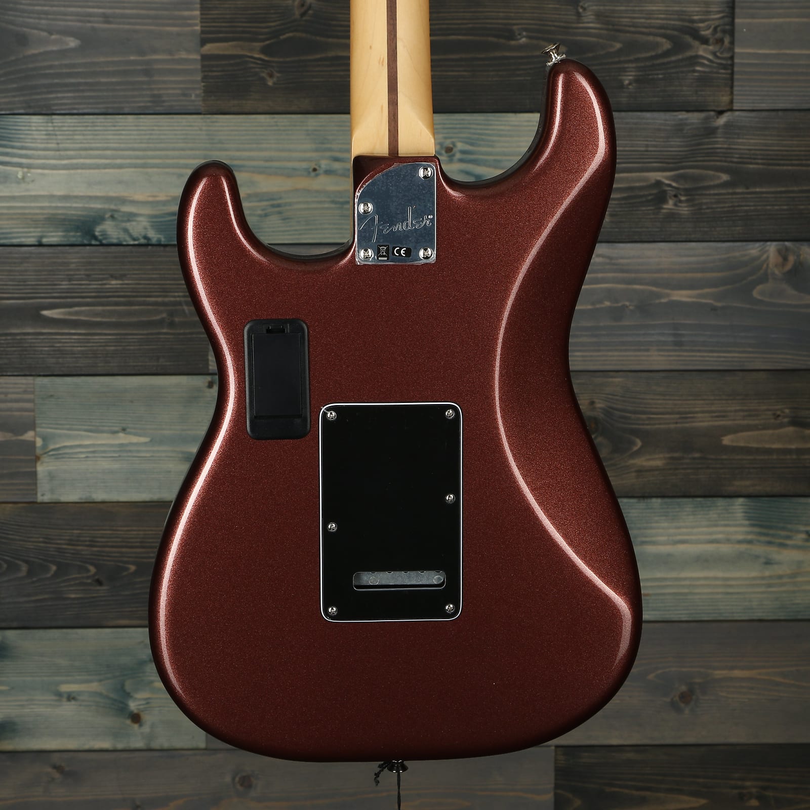 Fender Deluxe Roadhouse Stratocaster®, Maple Fingerboard, Classic Copper w/Bag