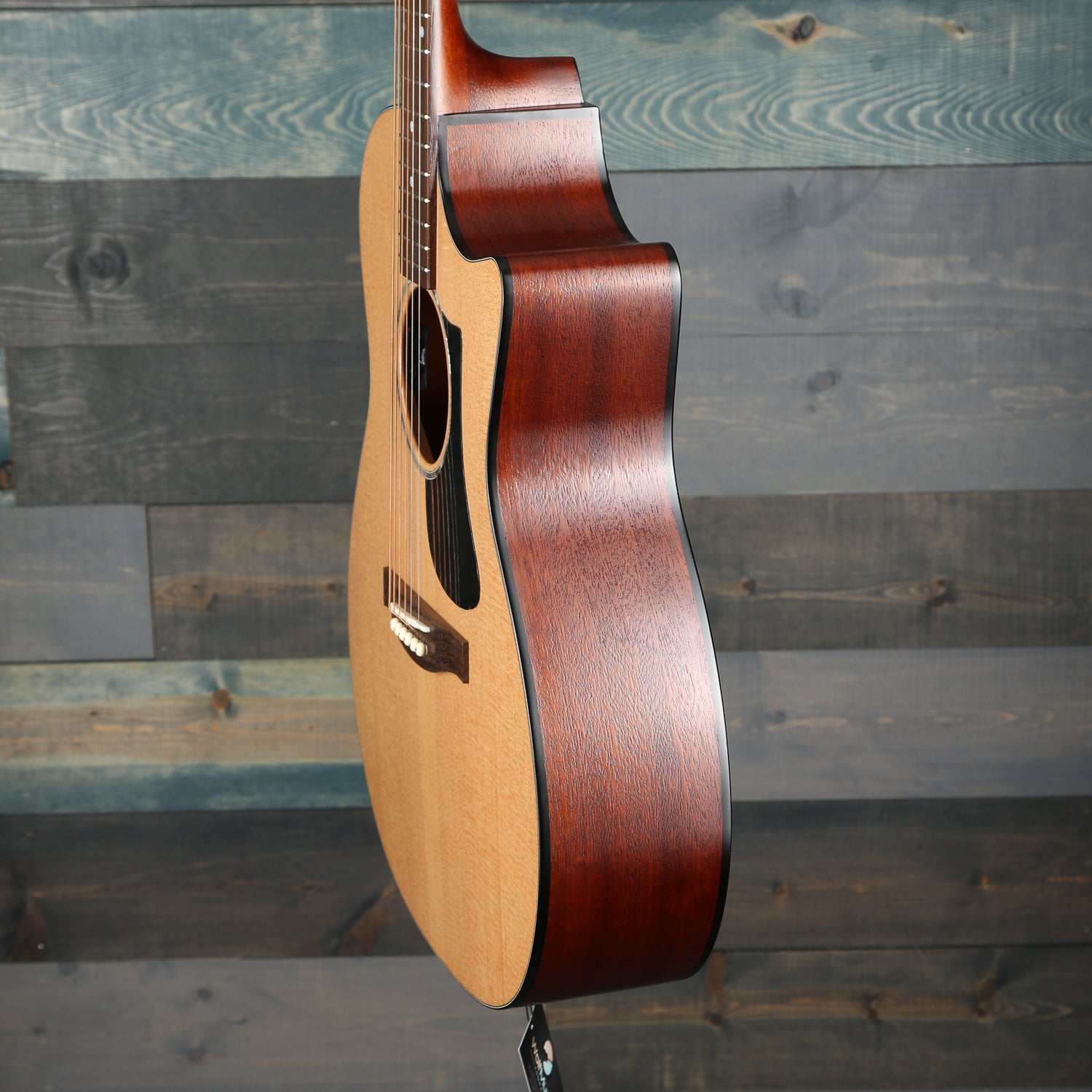 Eastman Guitars PCH1-GACE Natural Acoustic/Electric Guitar