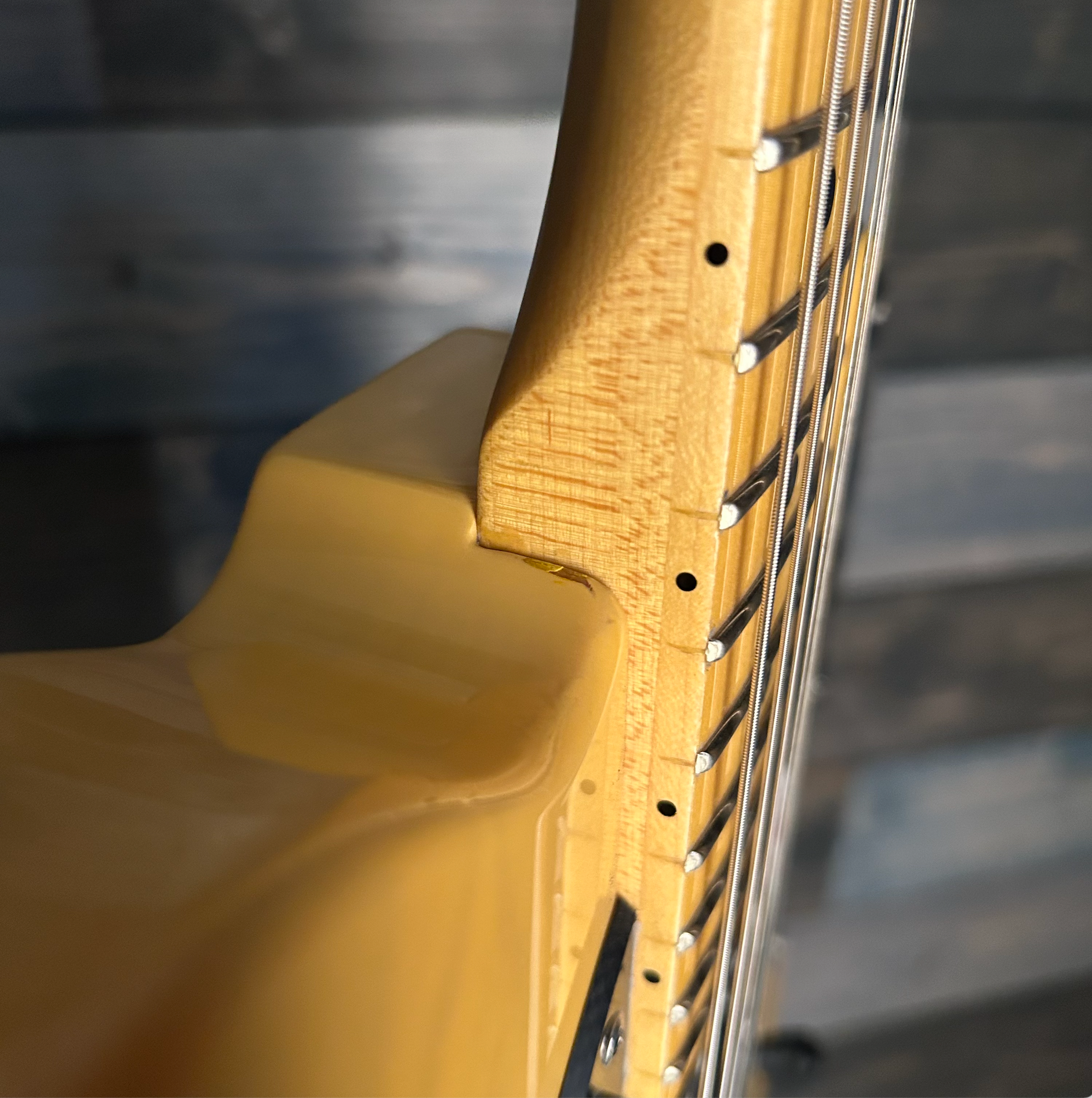 B-STOCK G&L ASAT Classic Tribute Series Electric - Butterscotch Blonde