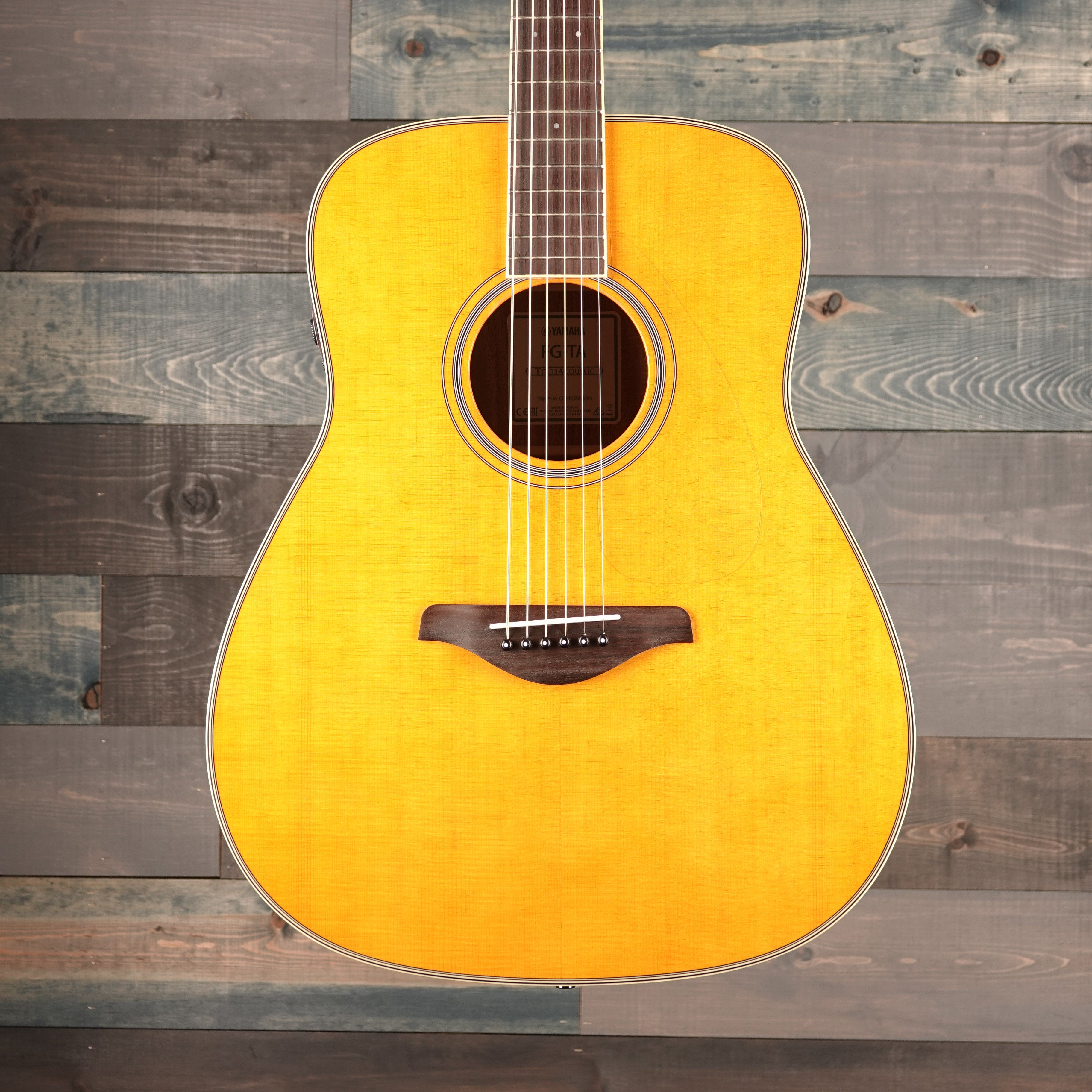 Yamaha FG Vintage Tint TransAcoustic Dreadnought Guitar