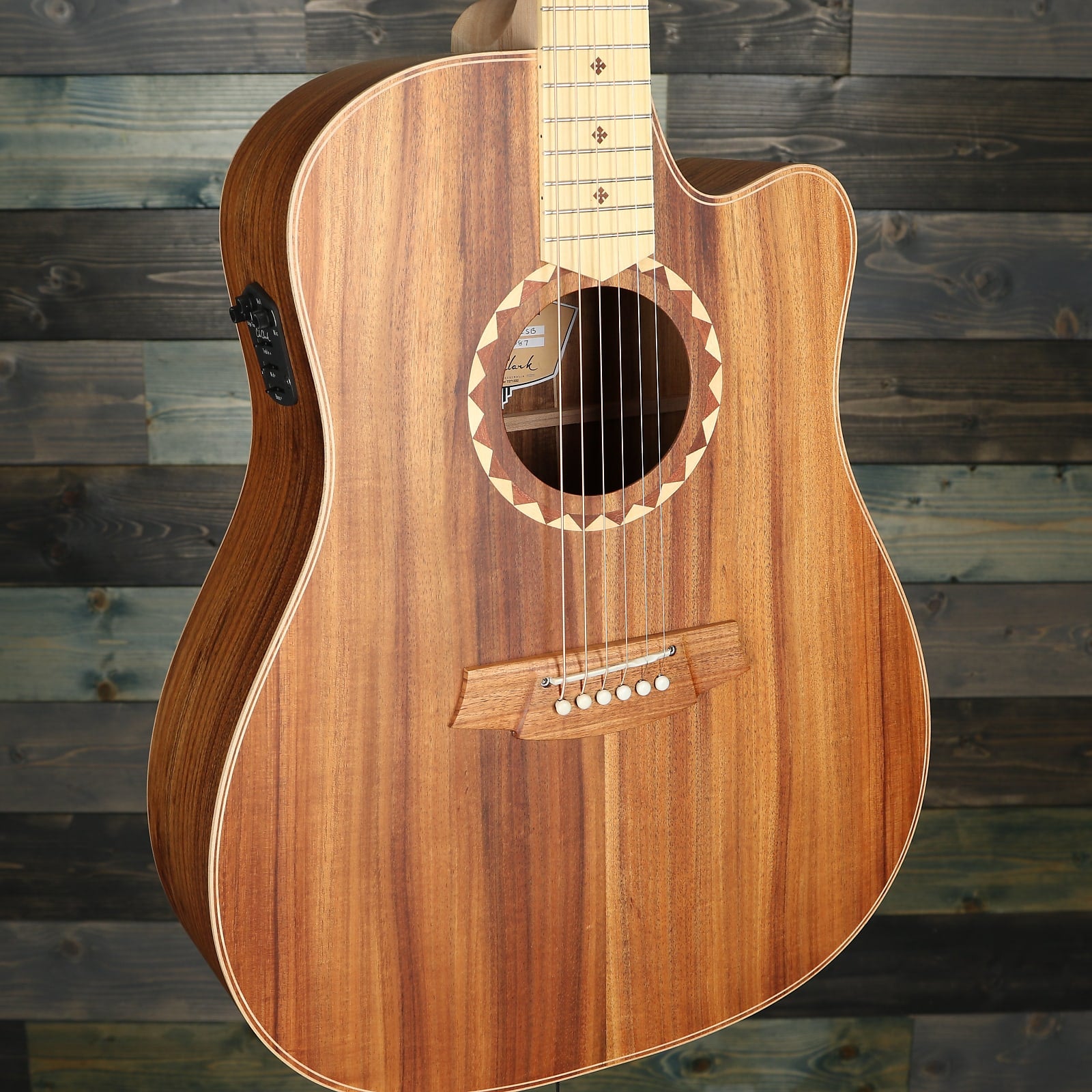 Cole Clark Fat Lady 2 Series FL2EC-BLBLSB Australian Blackwood Face