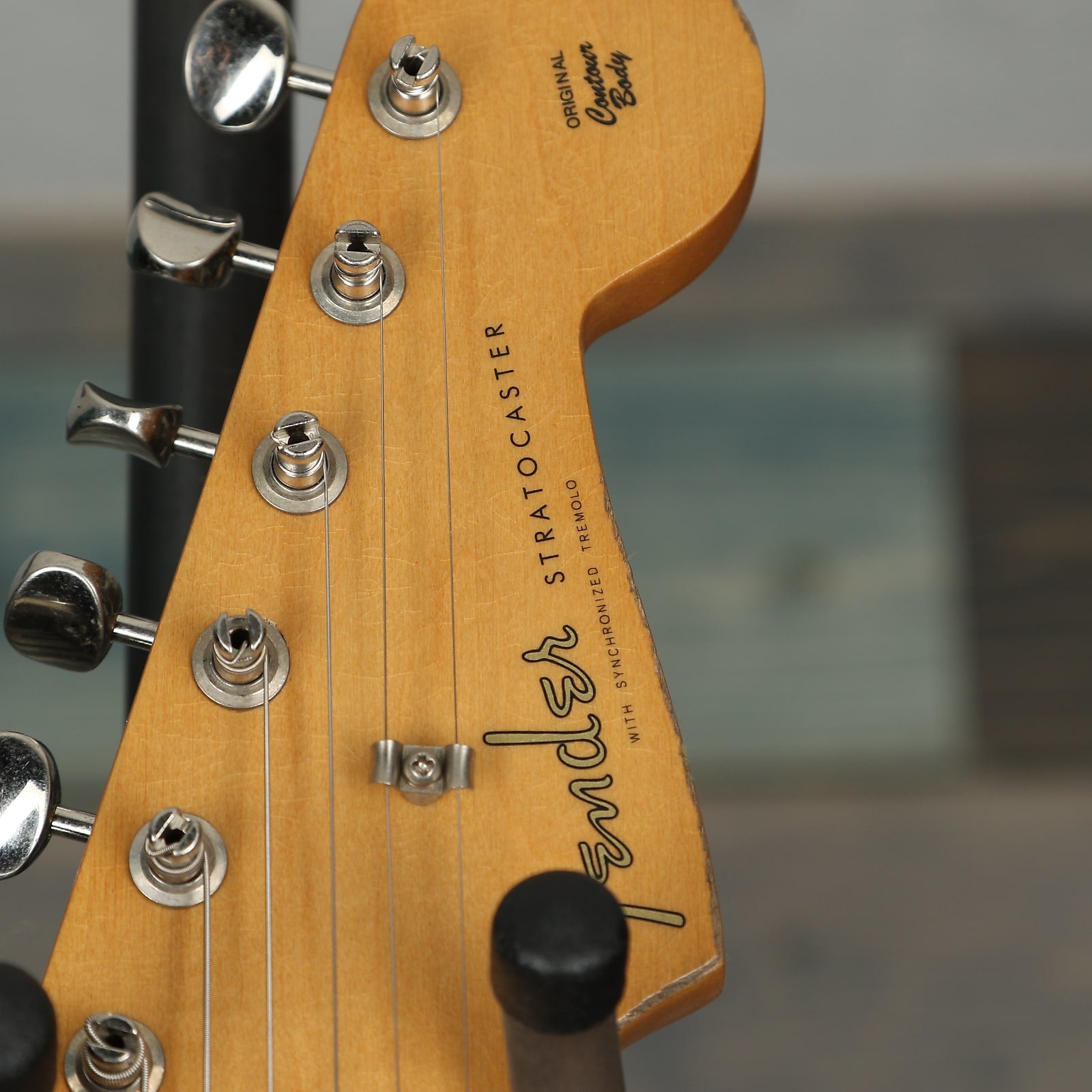 Fender Vintera Road Worn 60s Stratocaster, Pau Ferro FB - Lake Placid Blue